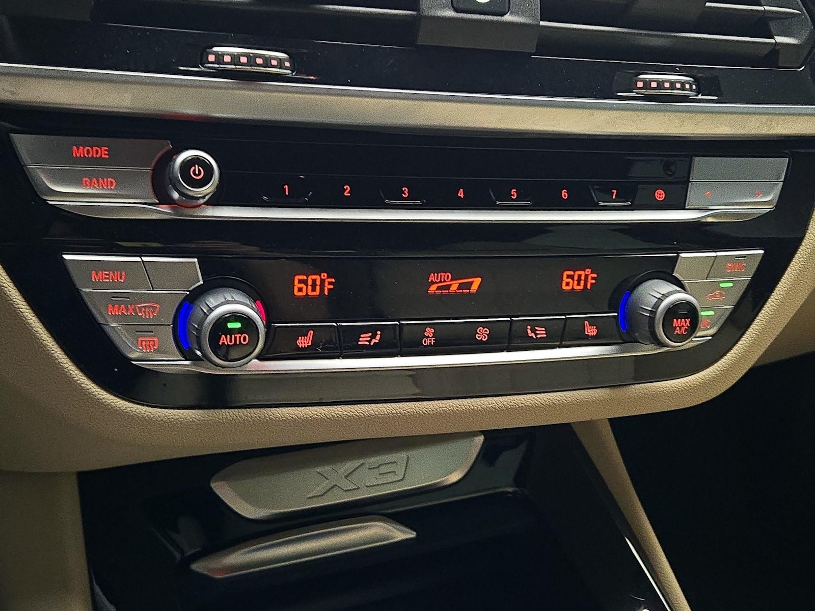 2021 BMW X3 30i - Photo 16