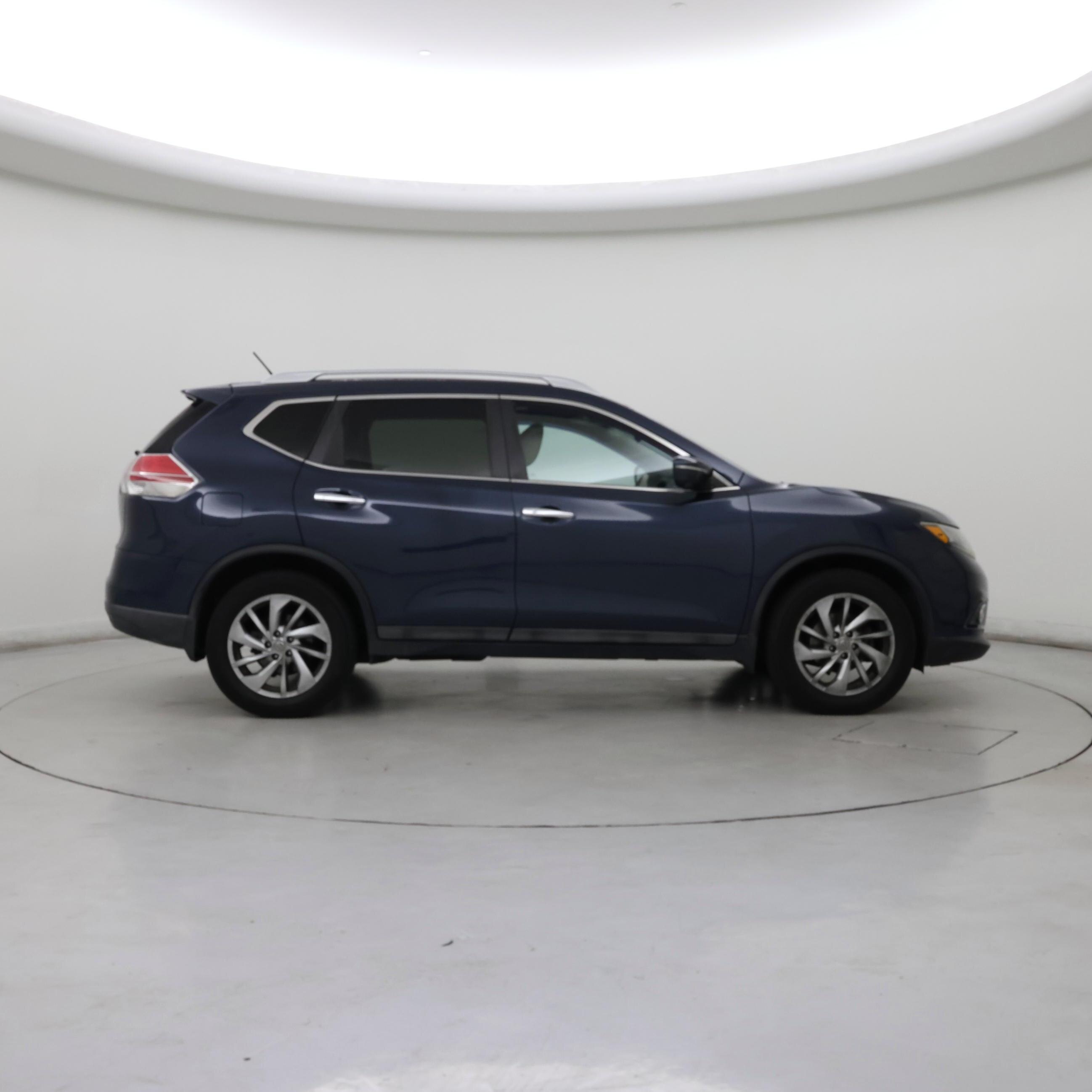 Thumbnail: 2015 Nissan Rogue - 7