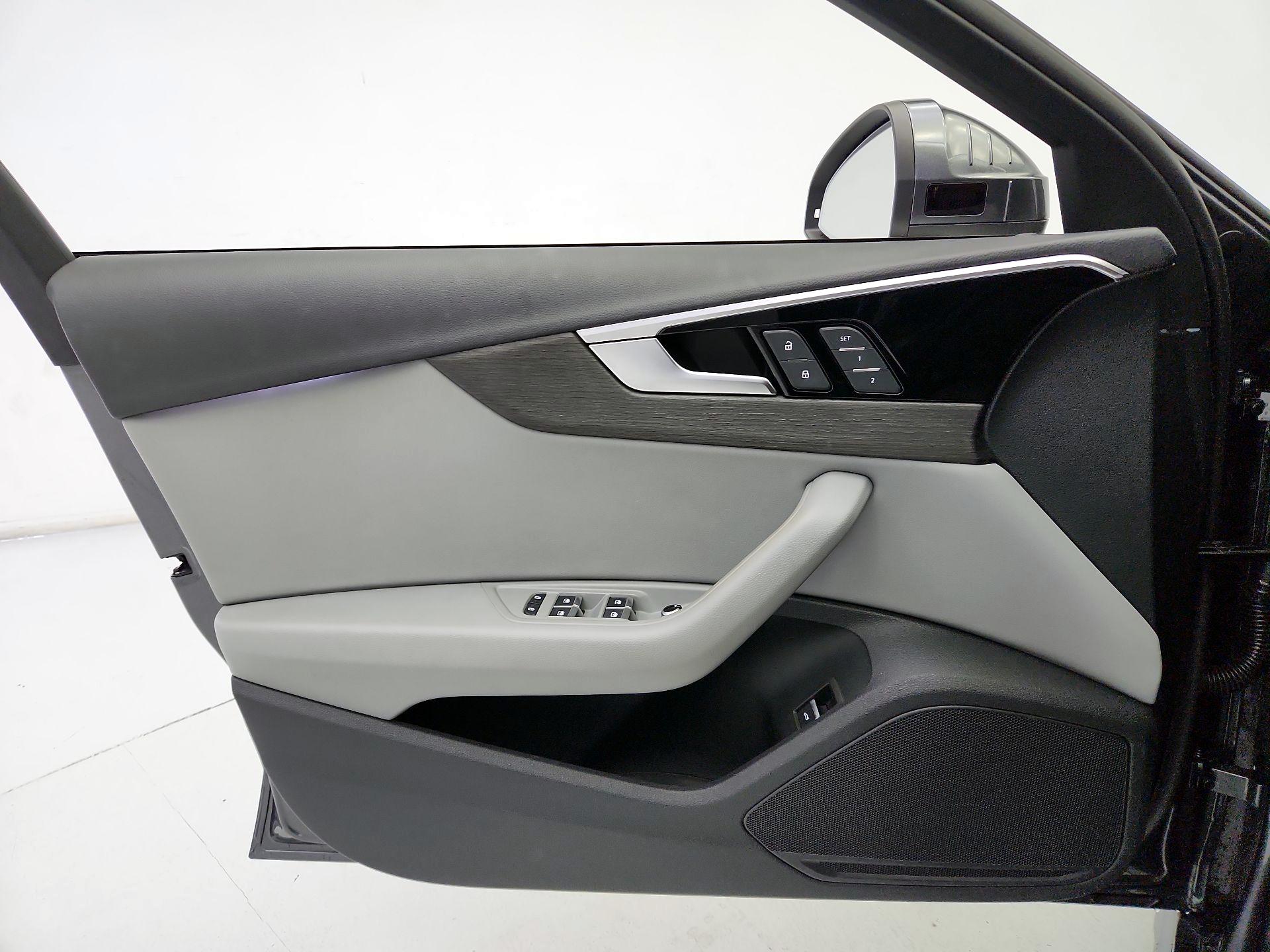 Thumbnail: 2023 Audi A4 - 12