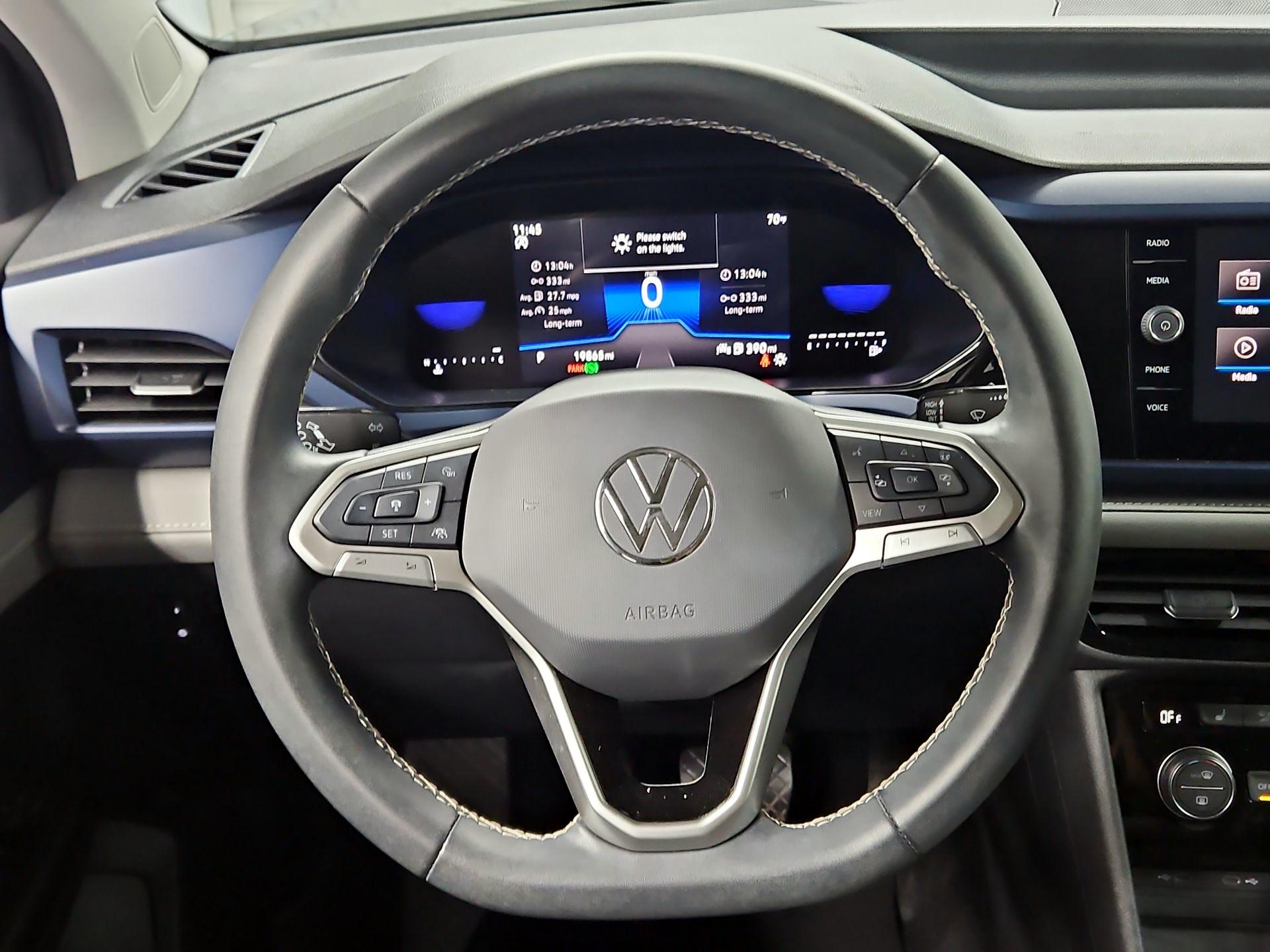 Thumbnail: 2024 Volkswagen Taos - 10