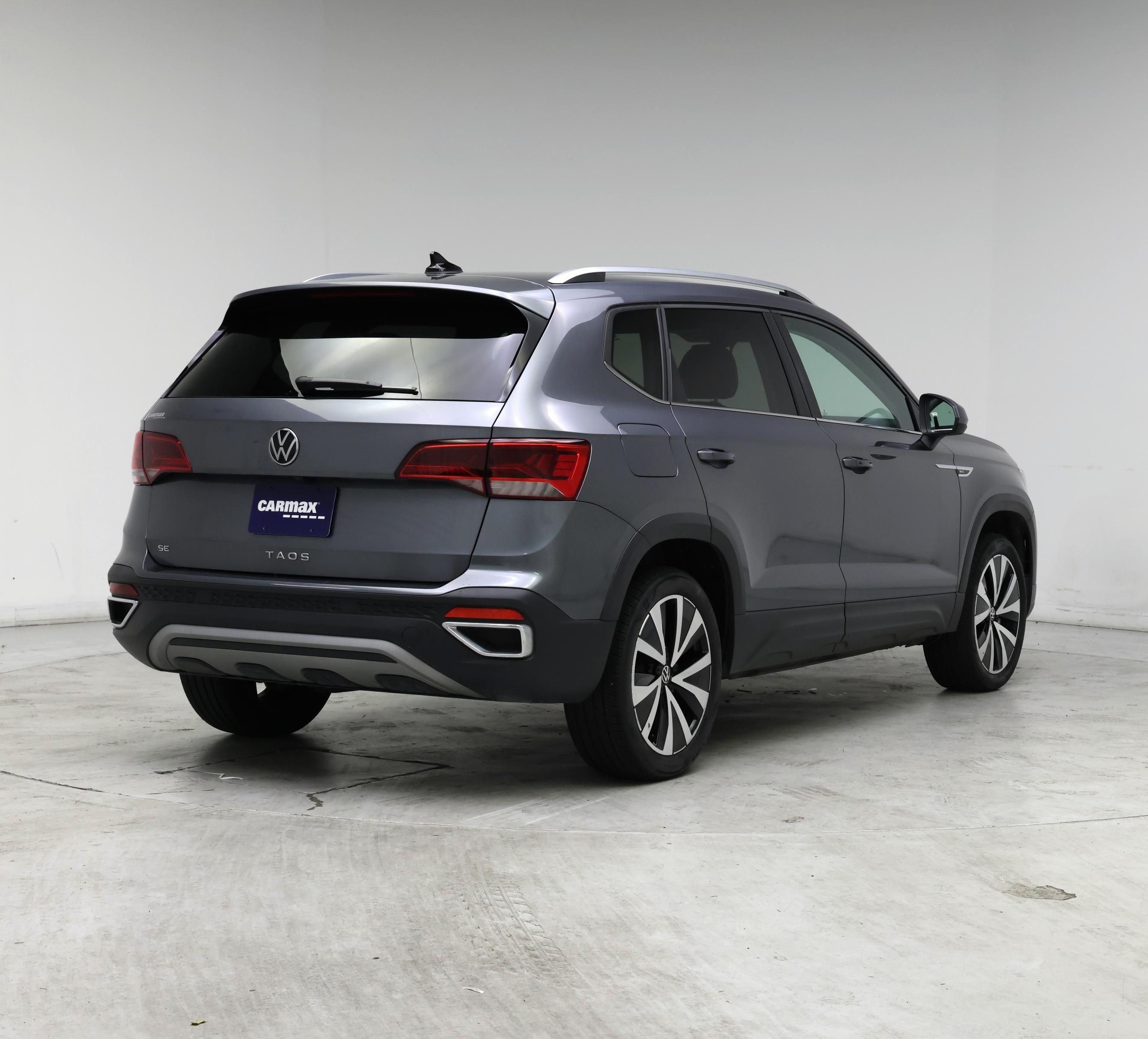 Thumbnail: 2024 Volkswagen Taos - 8