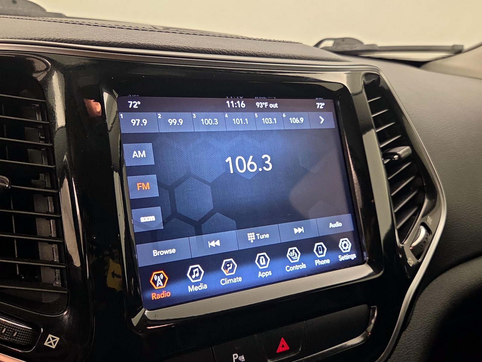 2020 Jeep Cherokee Limited - Photo 16