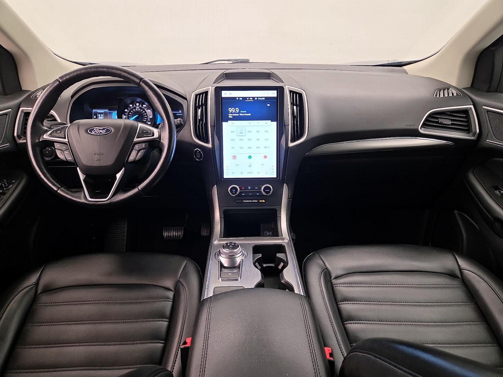 2022 Ford Edge SEL - Photo 10