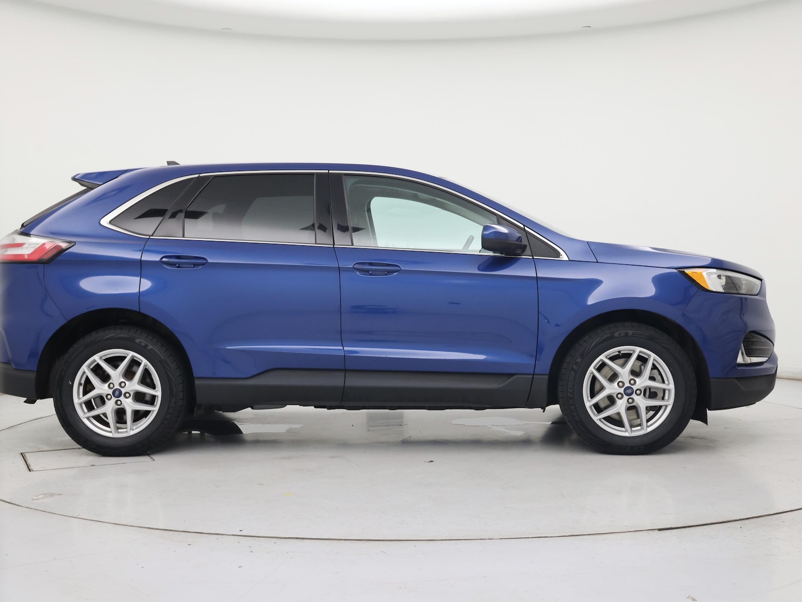 2022 Ford Edge SEL - Photo 8