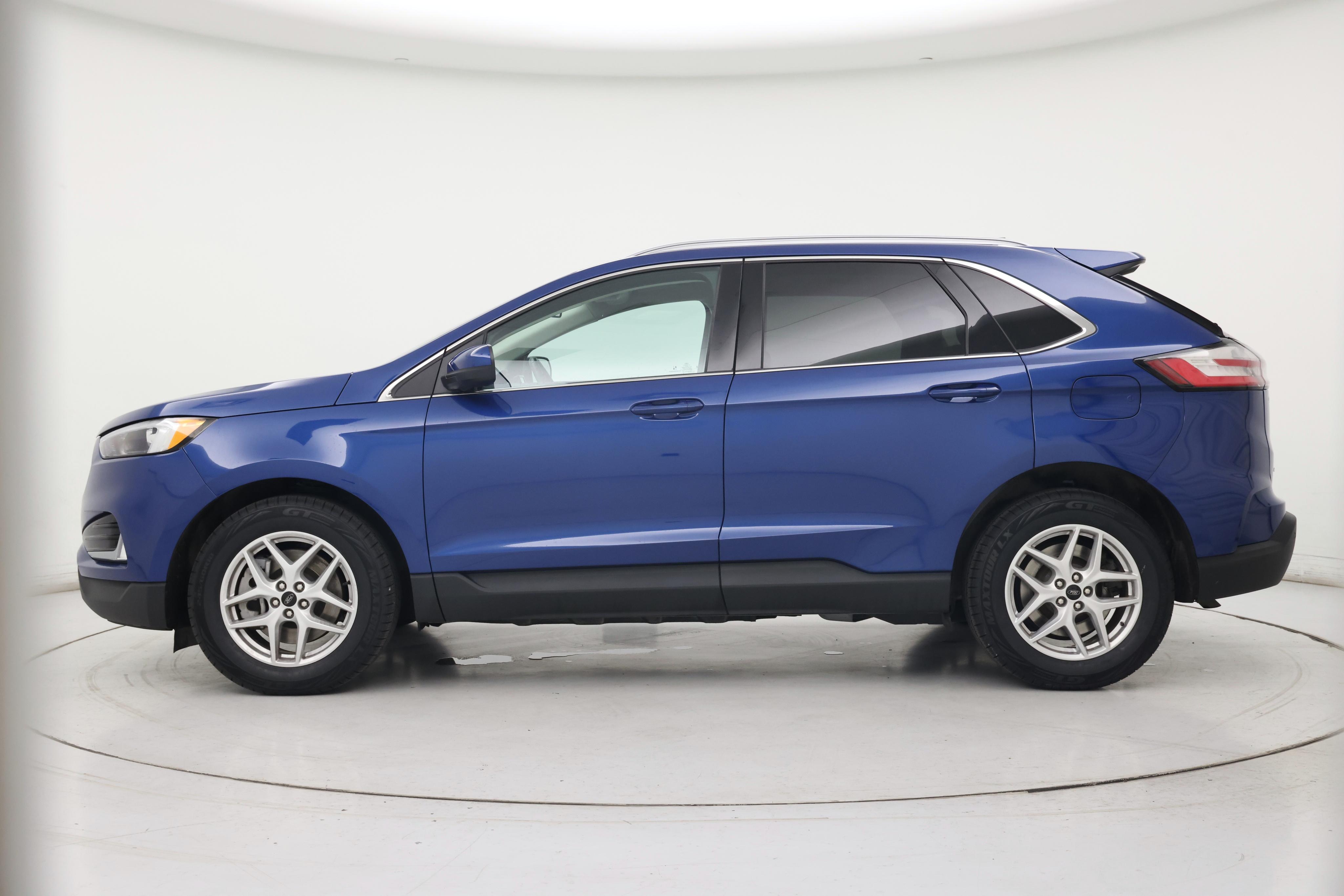 Thumbnail: 2023 Ford Edge - 3