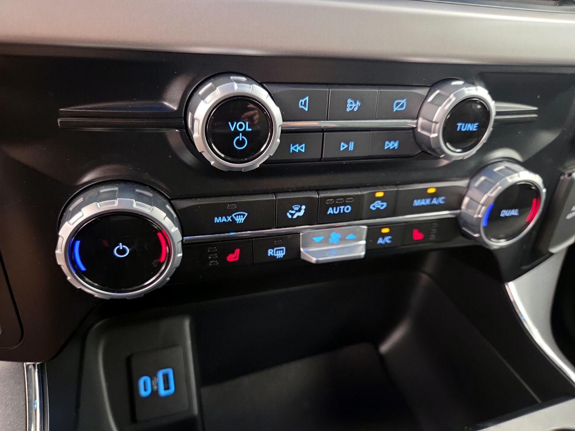 Thumbnail: 2023 Ford F-150 - 17