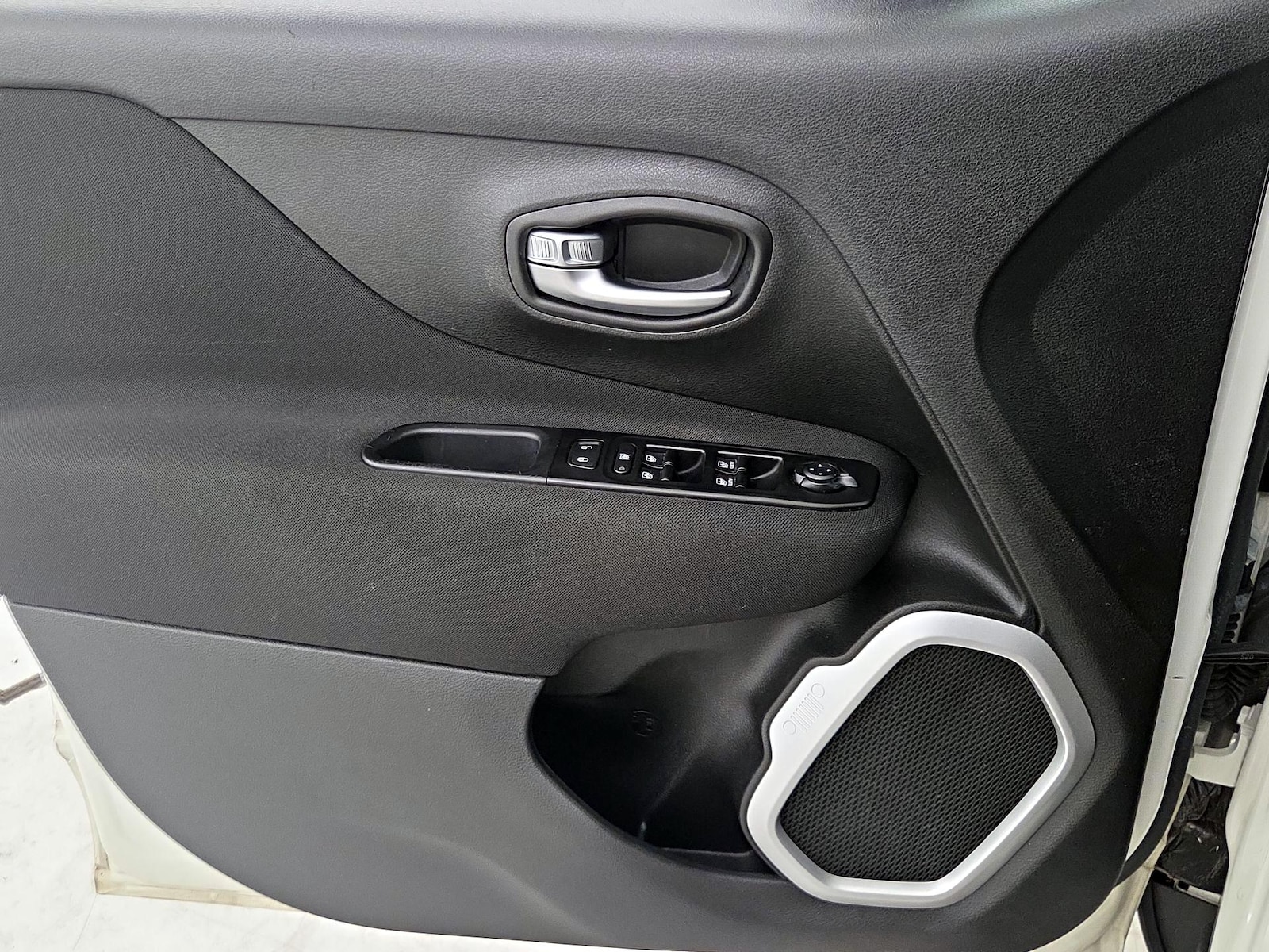 2020 Jeep Renegade Sport - Photo 13