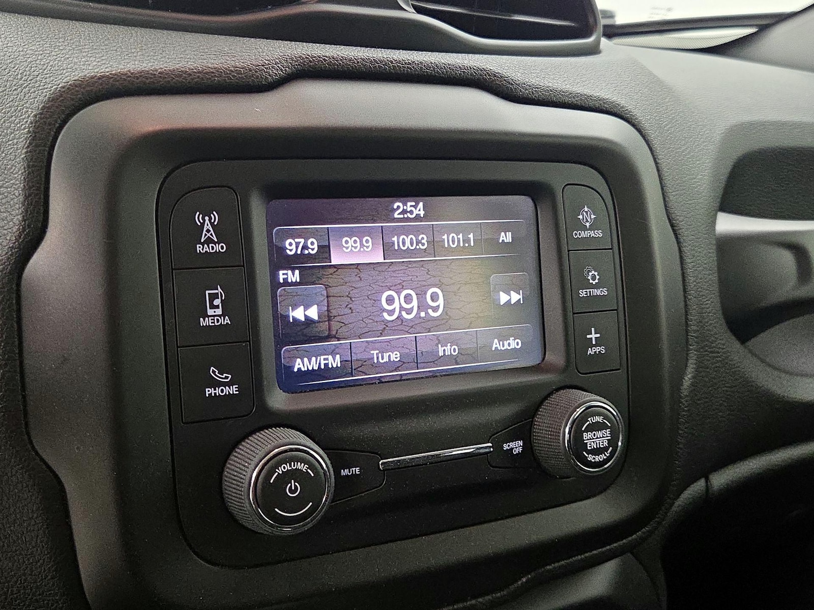 2020 Jeep Renegade Sport - Photo 16