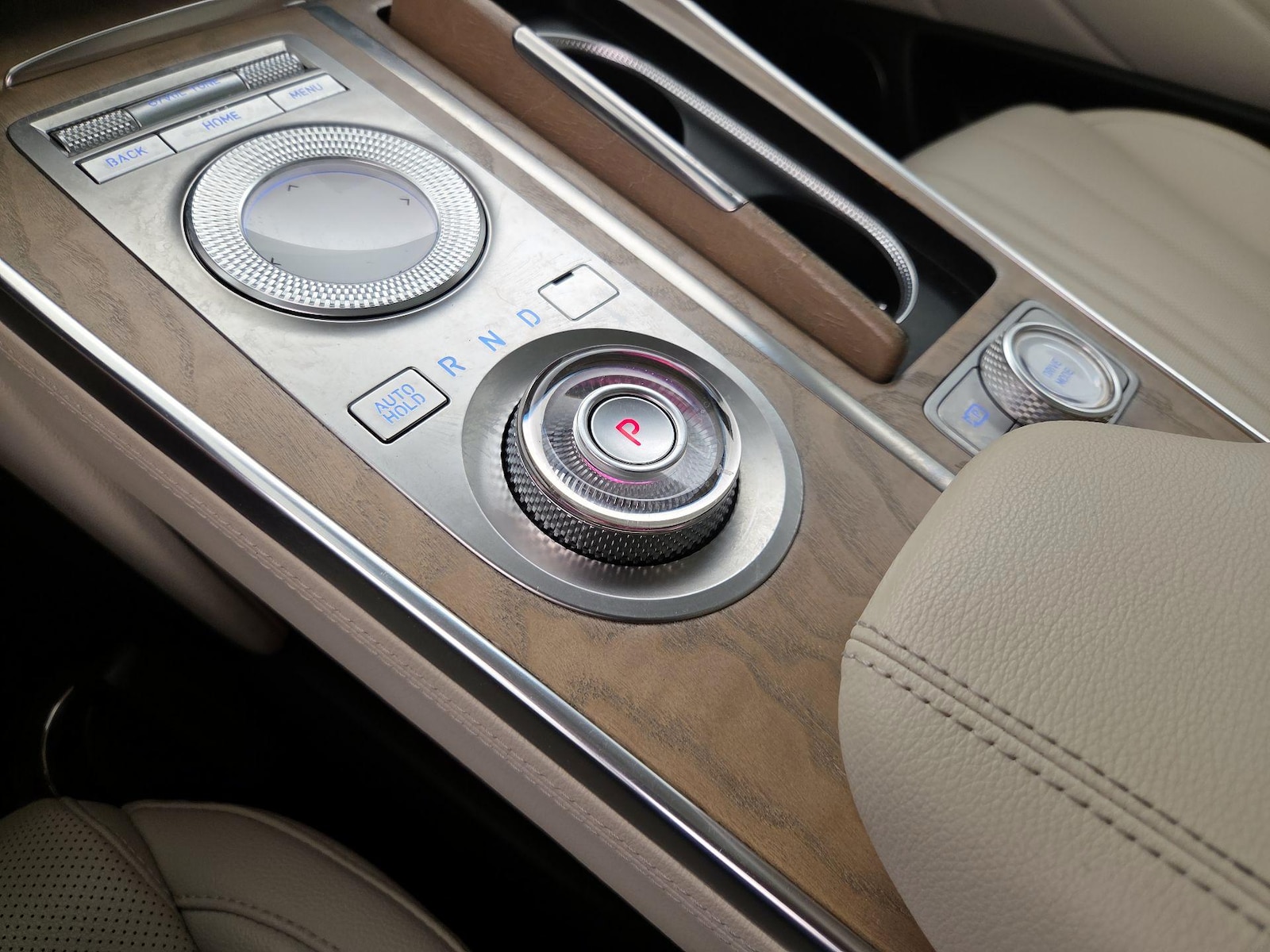 2021 GENESIS GV80 Standard - Photo 19