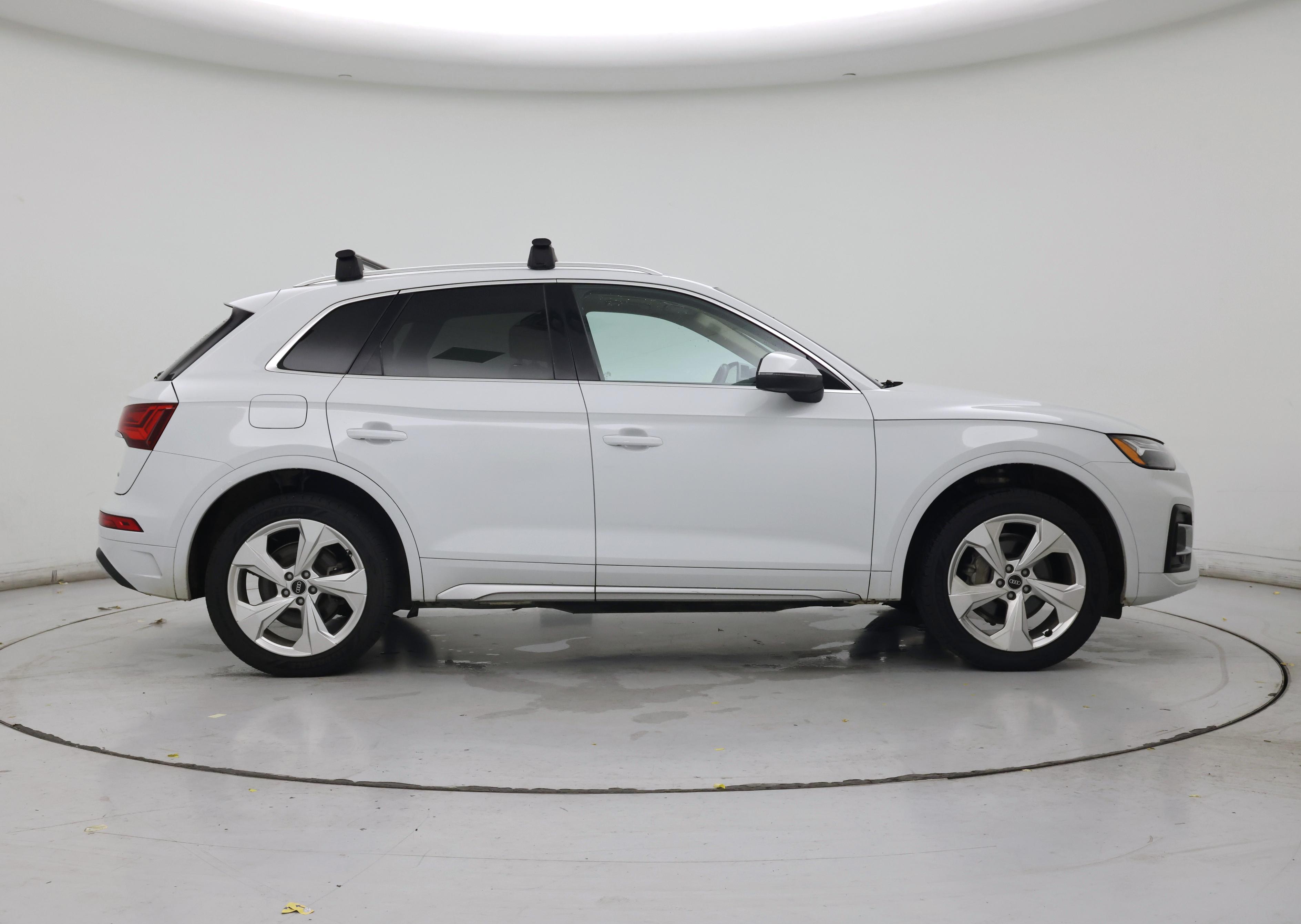 Thumbnail: 2021 Audi Q5 - 7