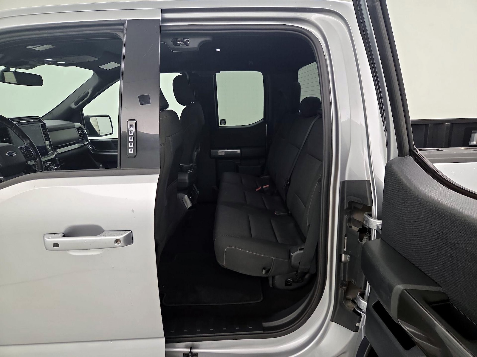 2023 Ford F-150 XLT - Photo 21