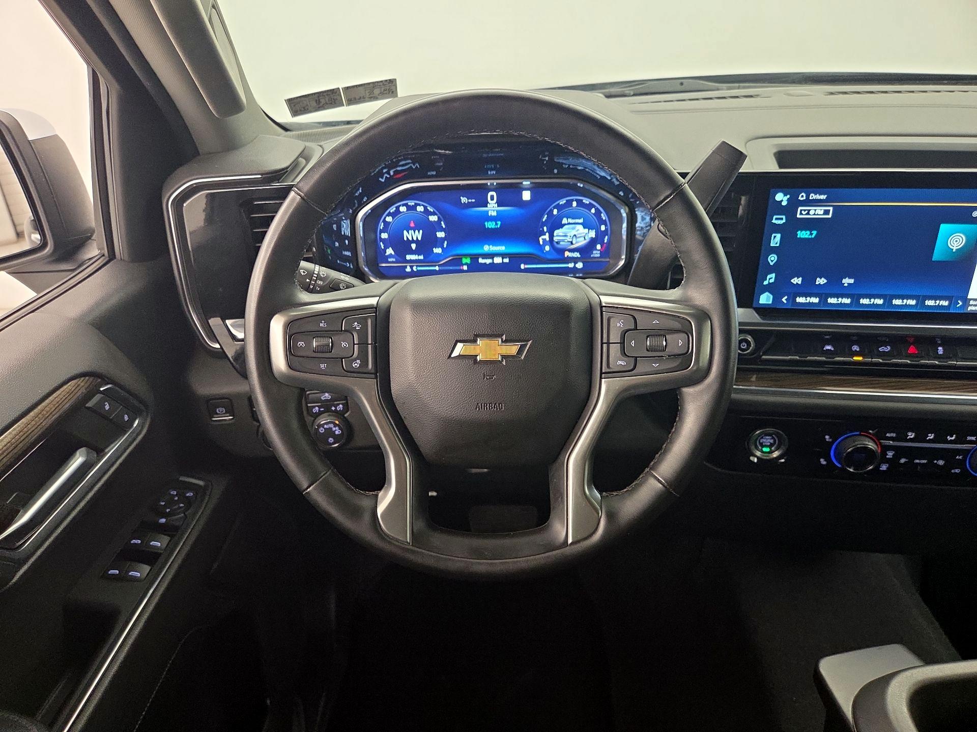Thumbnail: 2023 Chevrolet Silverado 1500 - 10
