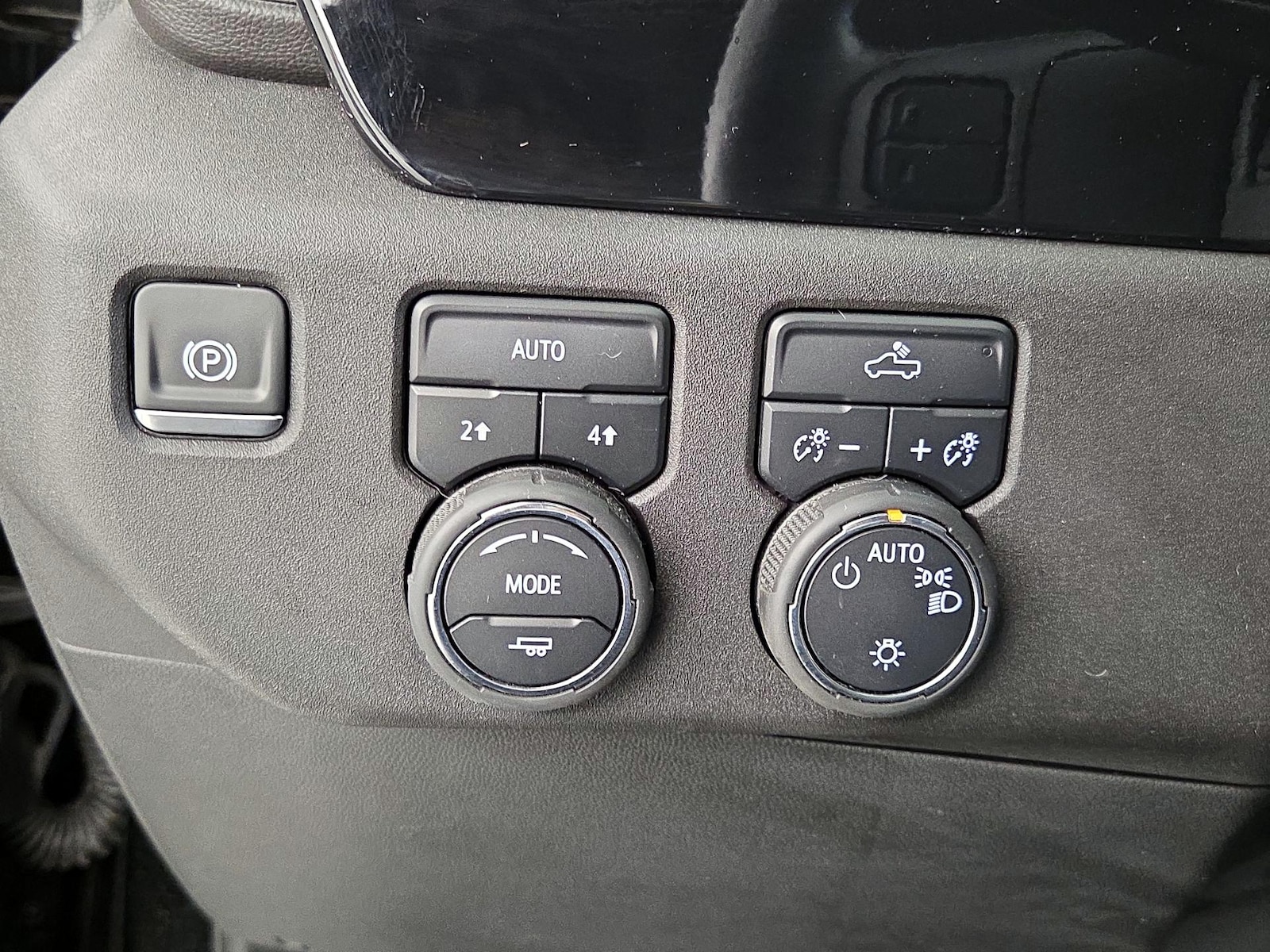2024 Chevrolet Silverado 1500 LT - Photo 14