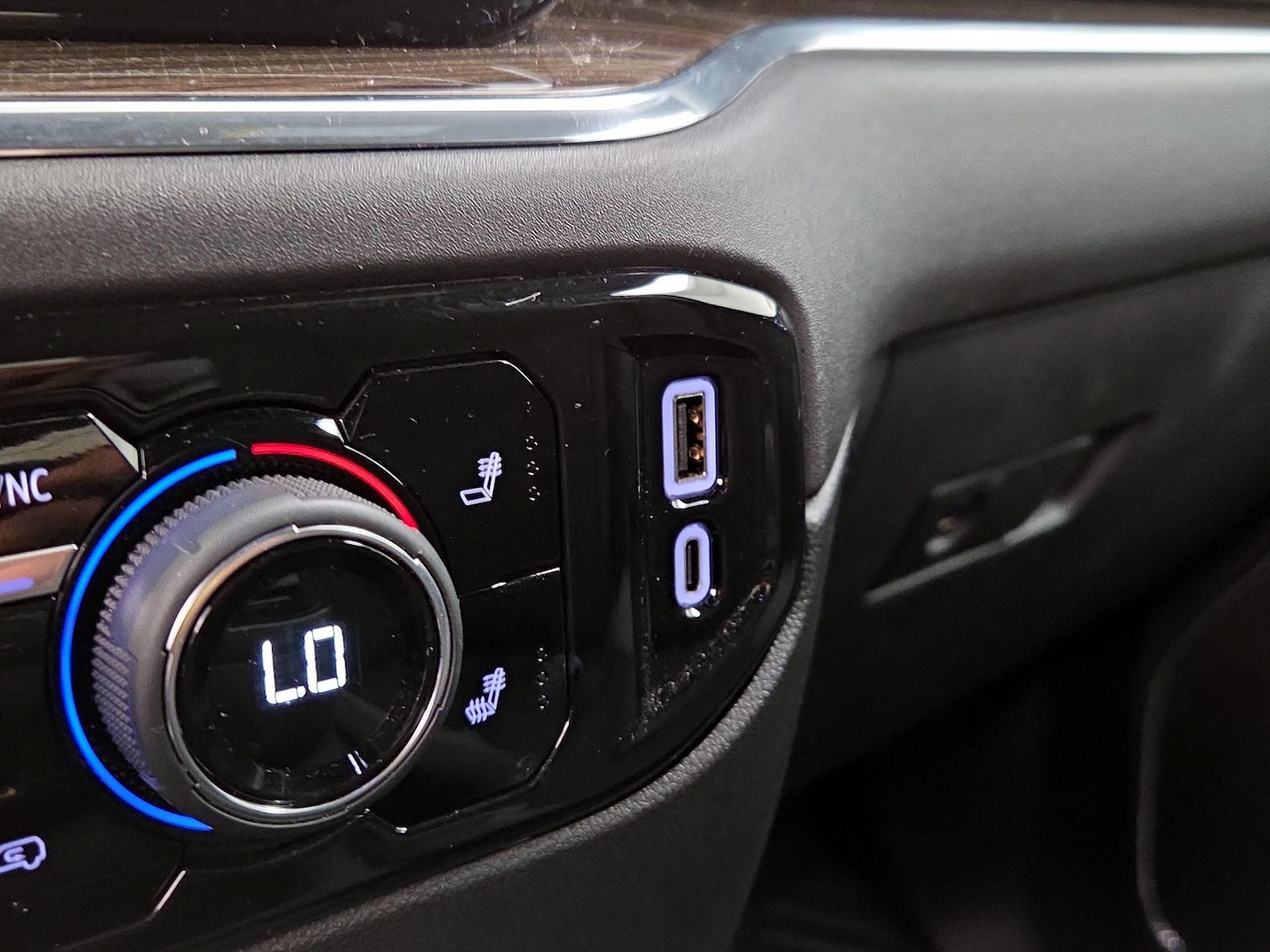 2024 Chevrolet Silverado 1500 LT - Photo 20