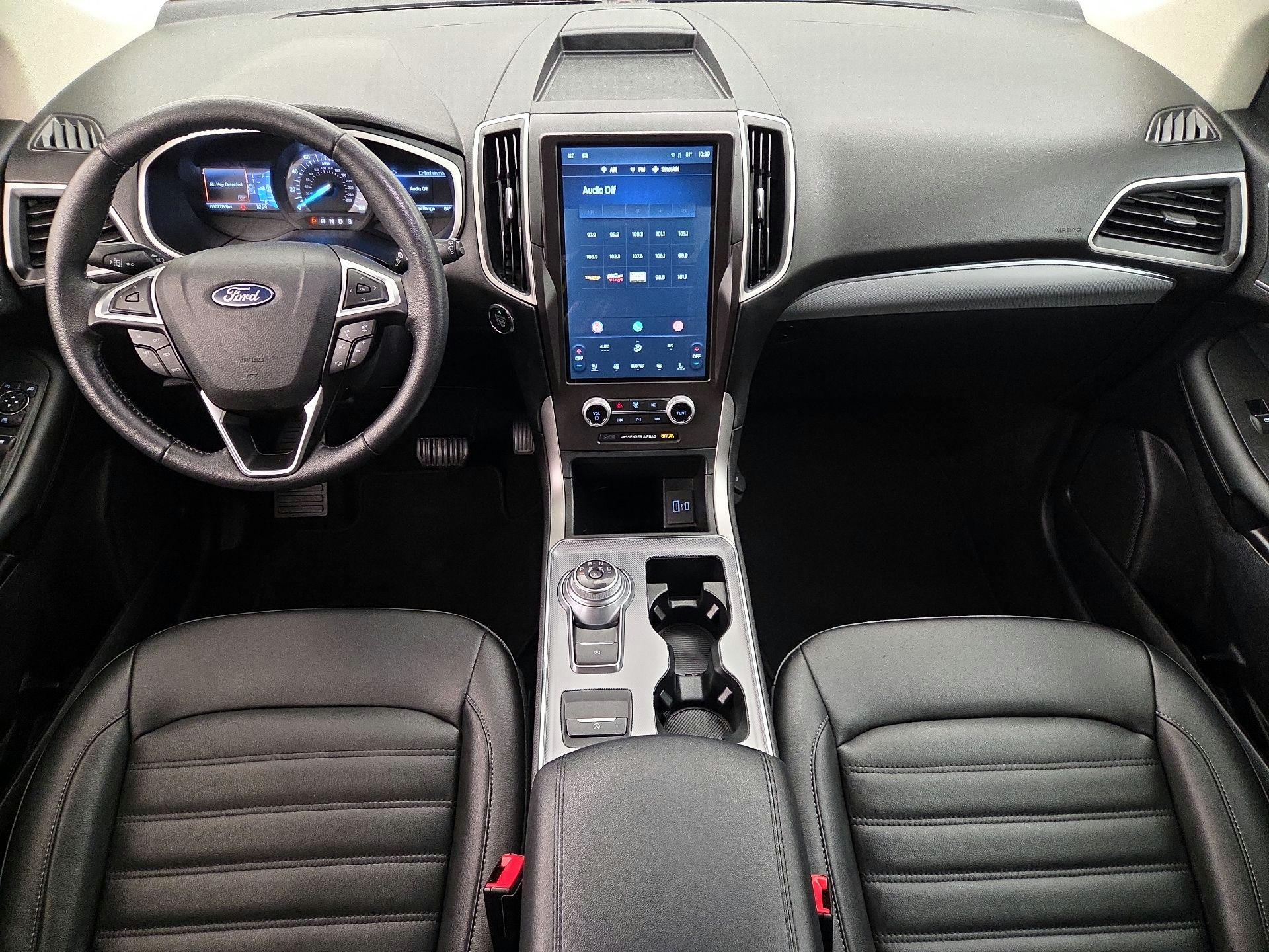 Thumbnail: 2021 Ford Edge - 9