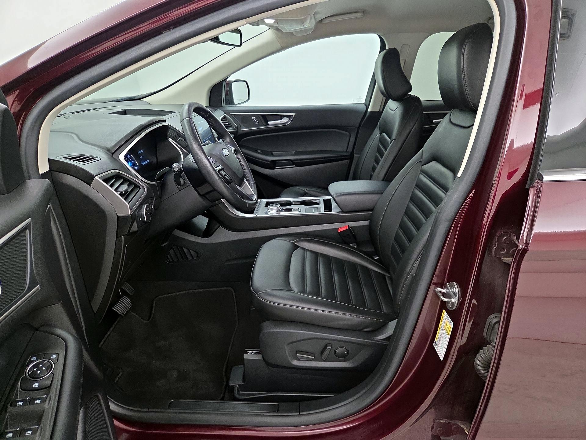Thumbnail: 2021 Ford Edge - 11