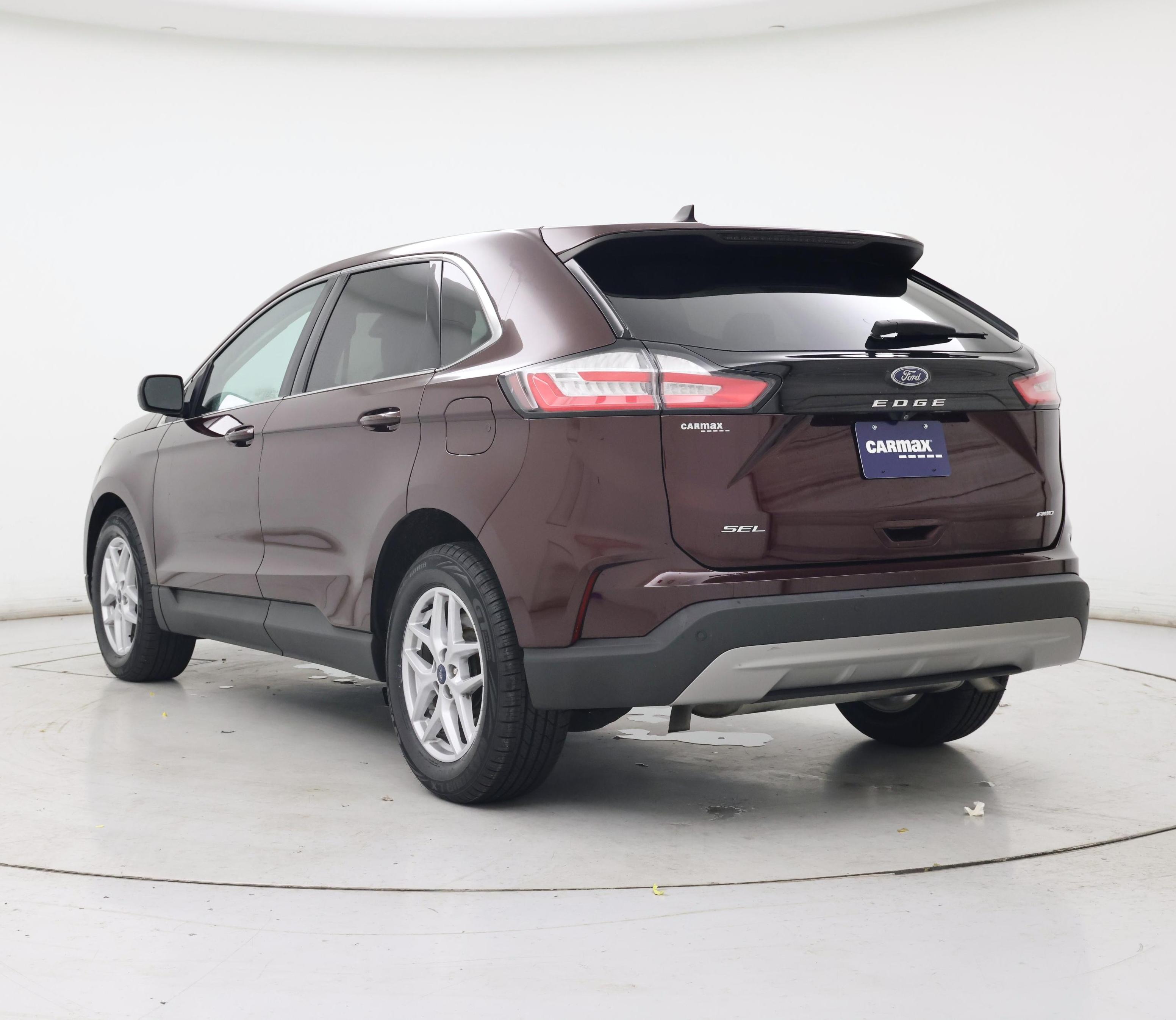 Thumbnail: 2021 Ford Edge - 2