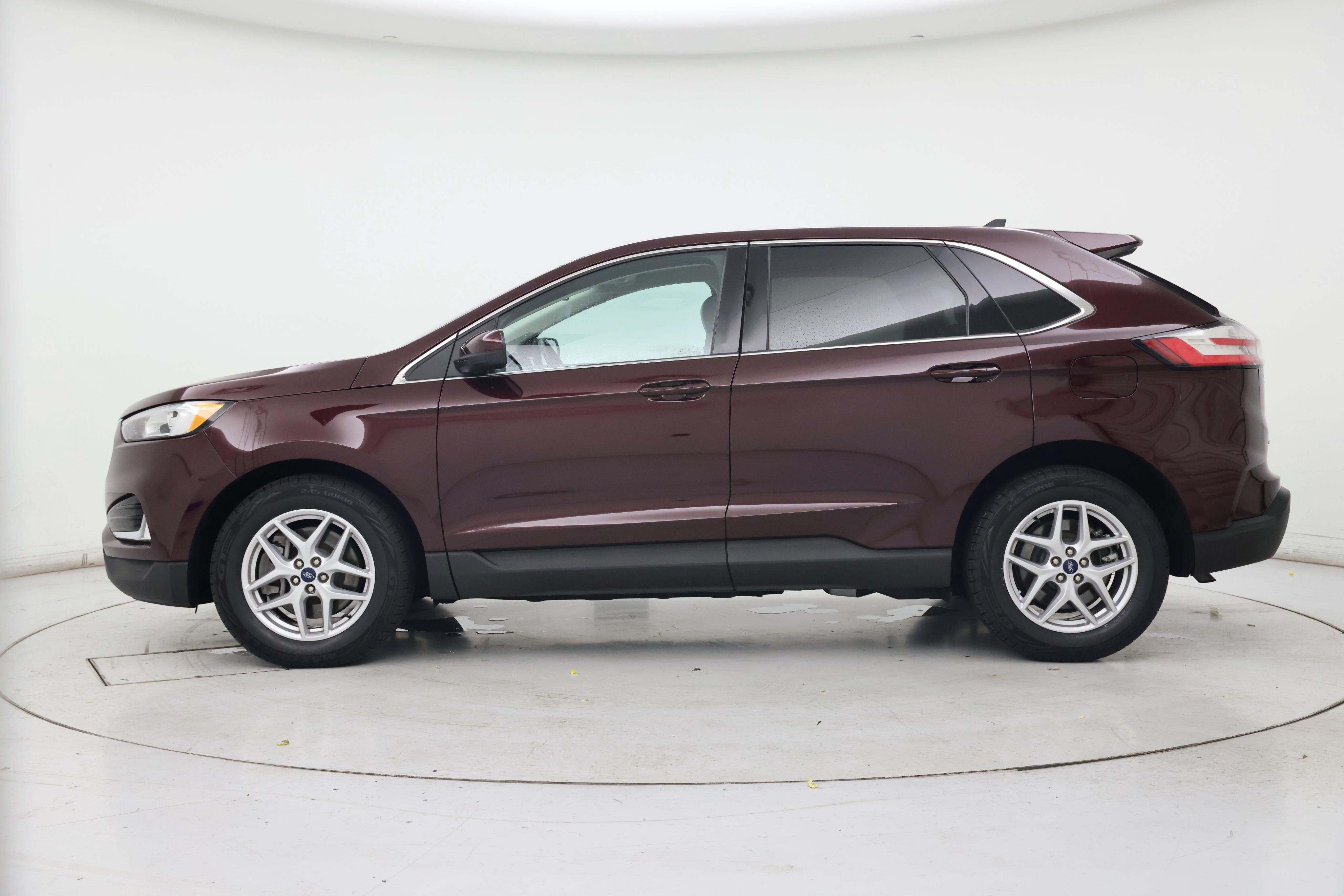 Thumbnail: 2021 Ford Edge - 3