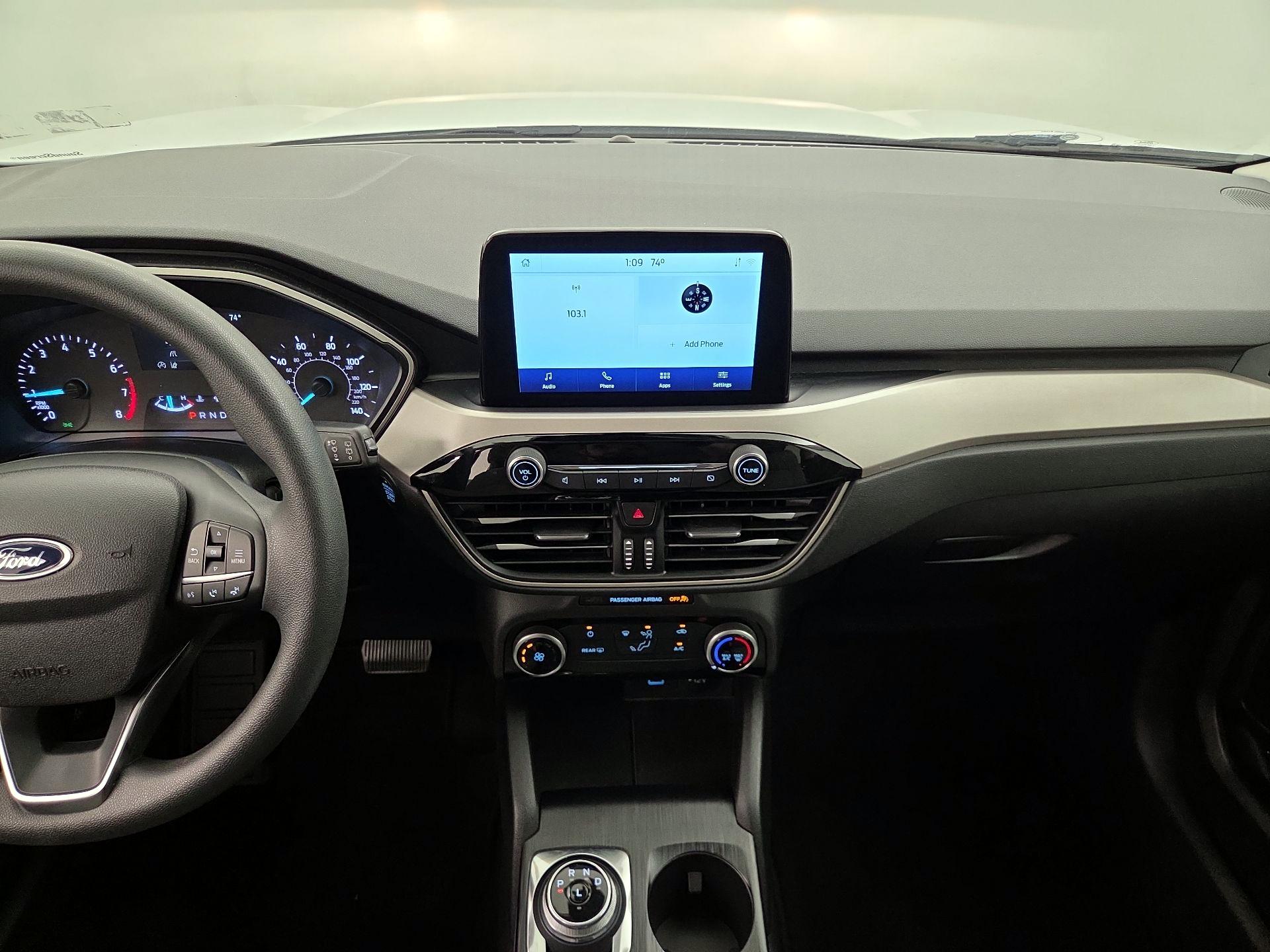 Thumbnail: 2022 Ford Escape - 9