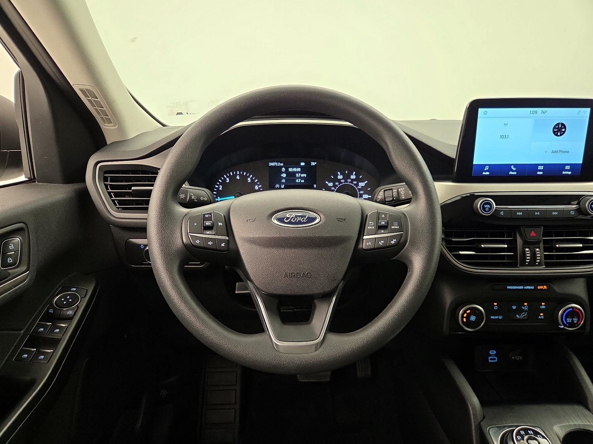 Thumbnail: 2022 Ford Escape - 10