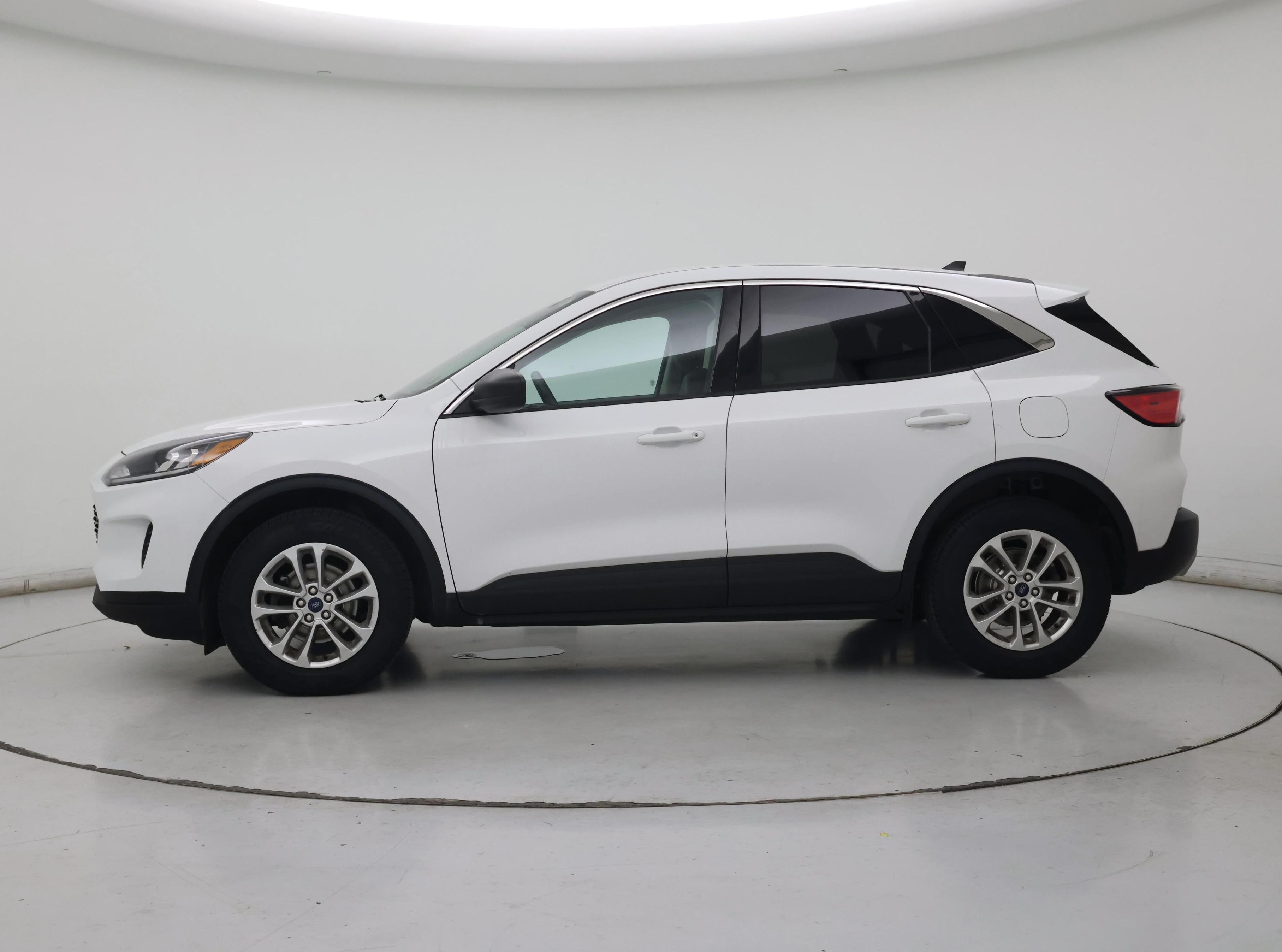 Thumbnail: 2022 Ford Escape - 3