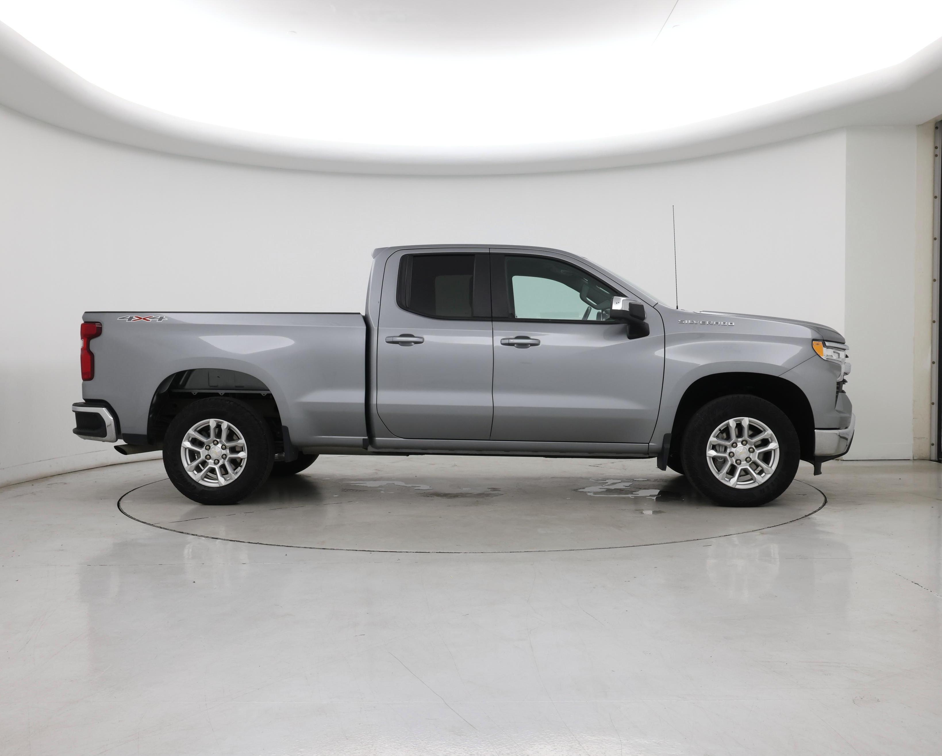 Thumbnail: 2023 Chevrolet Silverado 1500 - 7