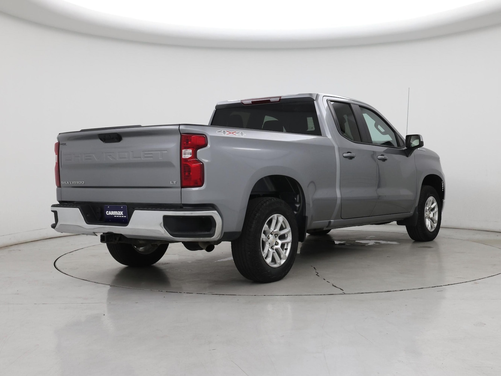 2023 Chevrolet Silverado 1500 LT - Photo 9