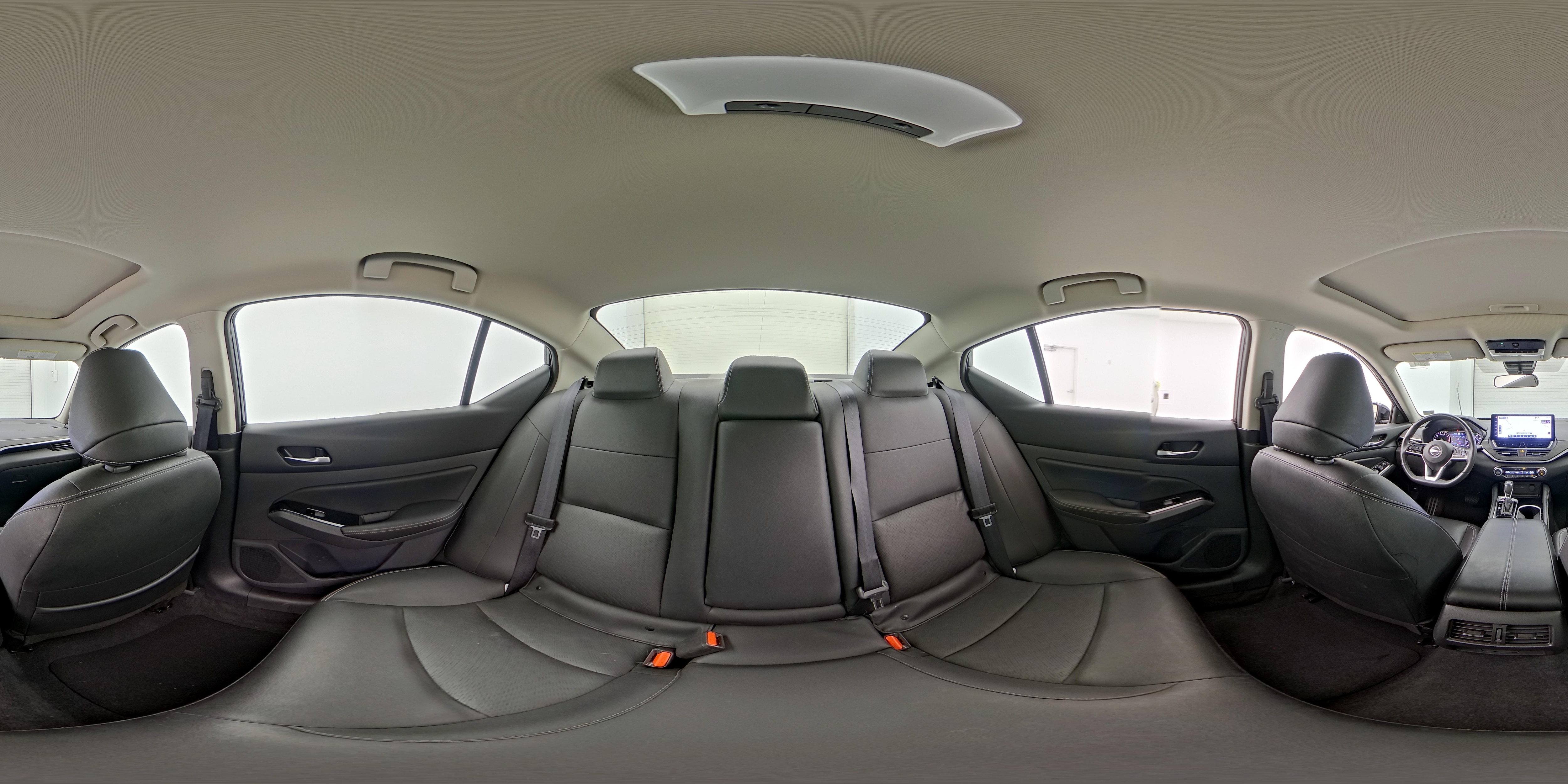 2025 Nissan Altima SL - Photo 28
