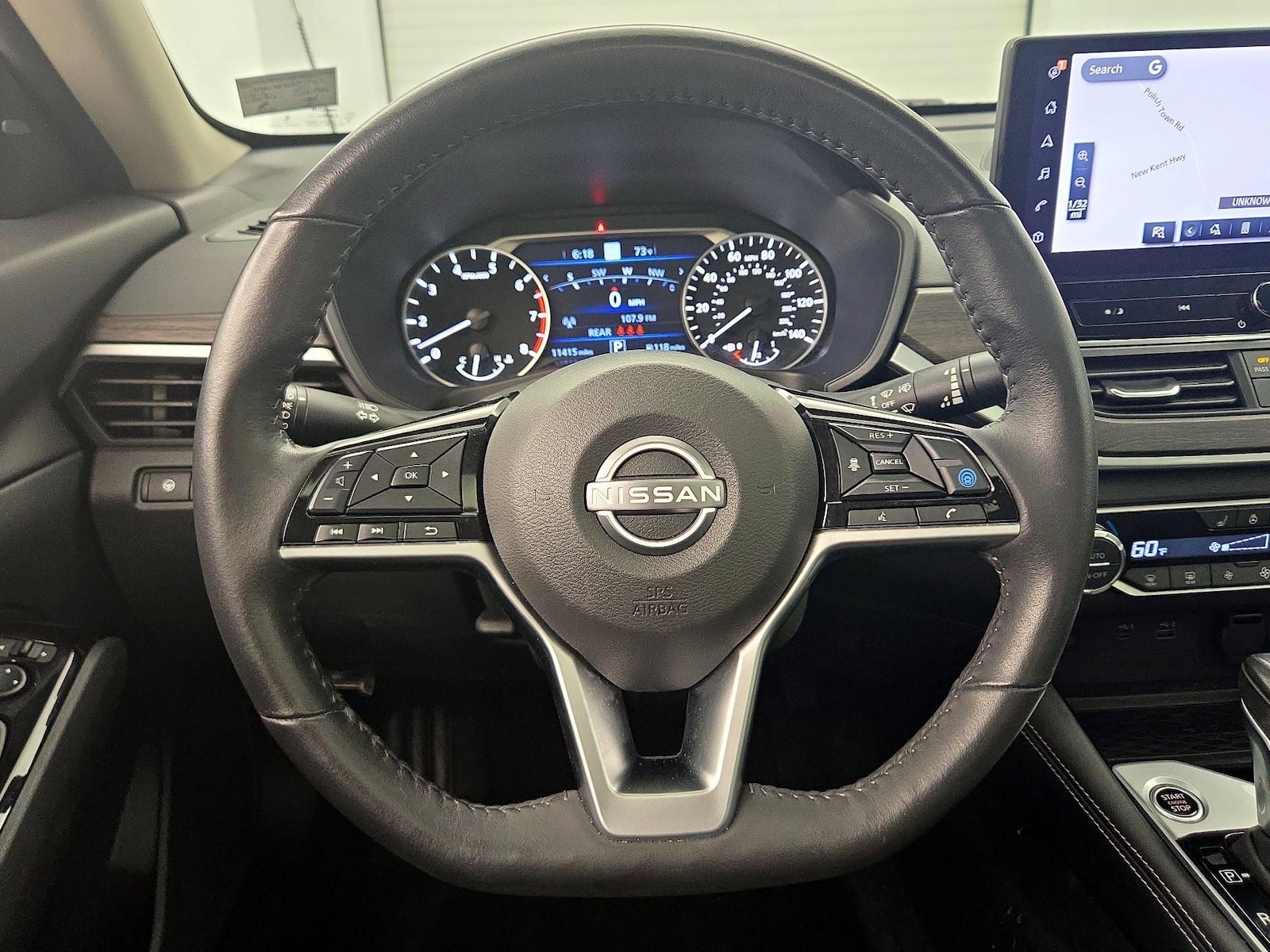 2025 Nissan Altima SL - Photo 11