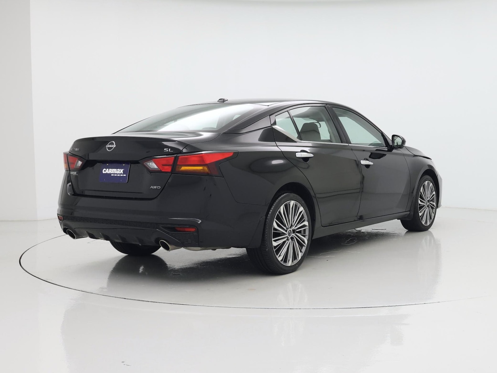 2025 Nissan Altima SL - Photo 9