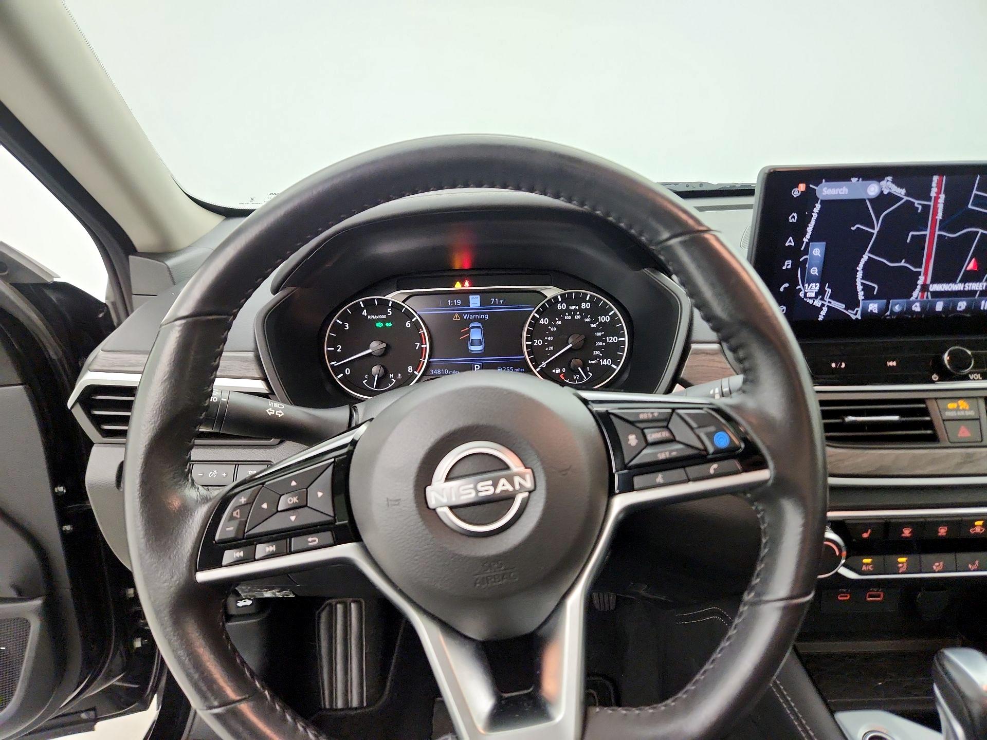 Thumbnail: 2023 Nissan Altima - 10