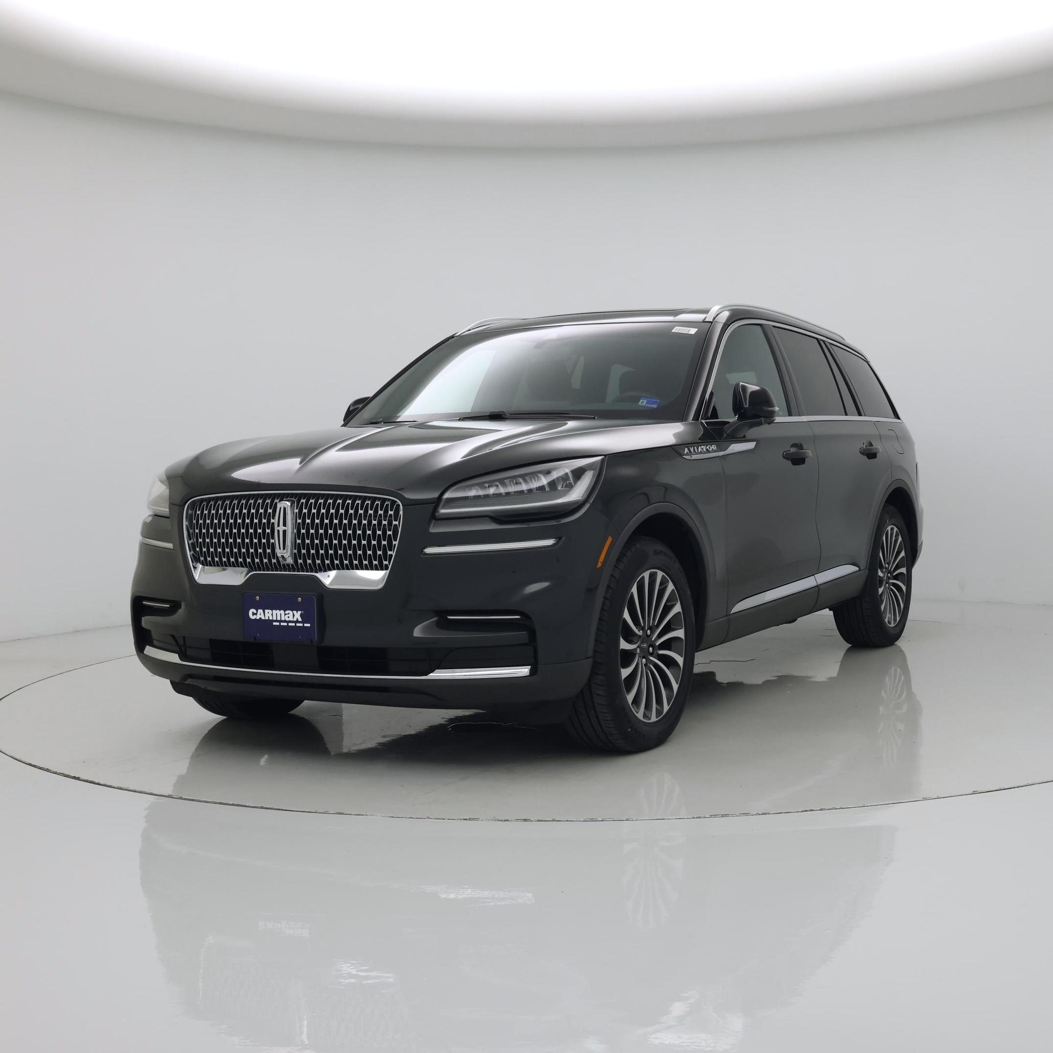 Thumbnail: 2023 Lincoln Aviator - 4