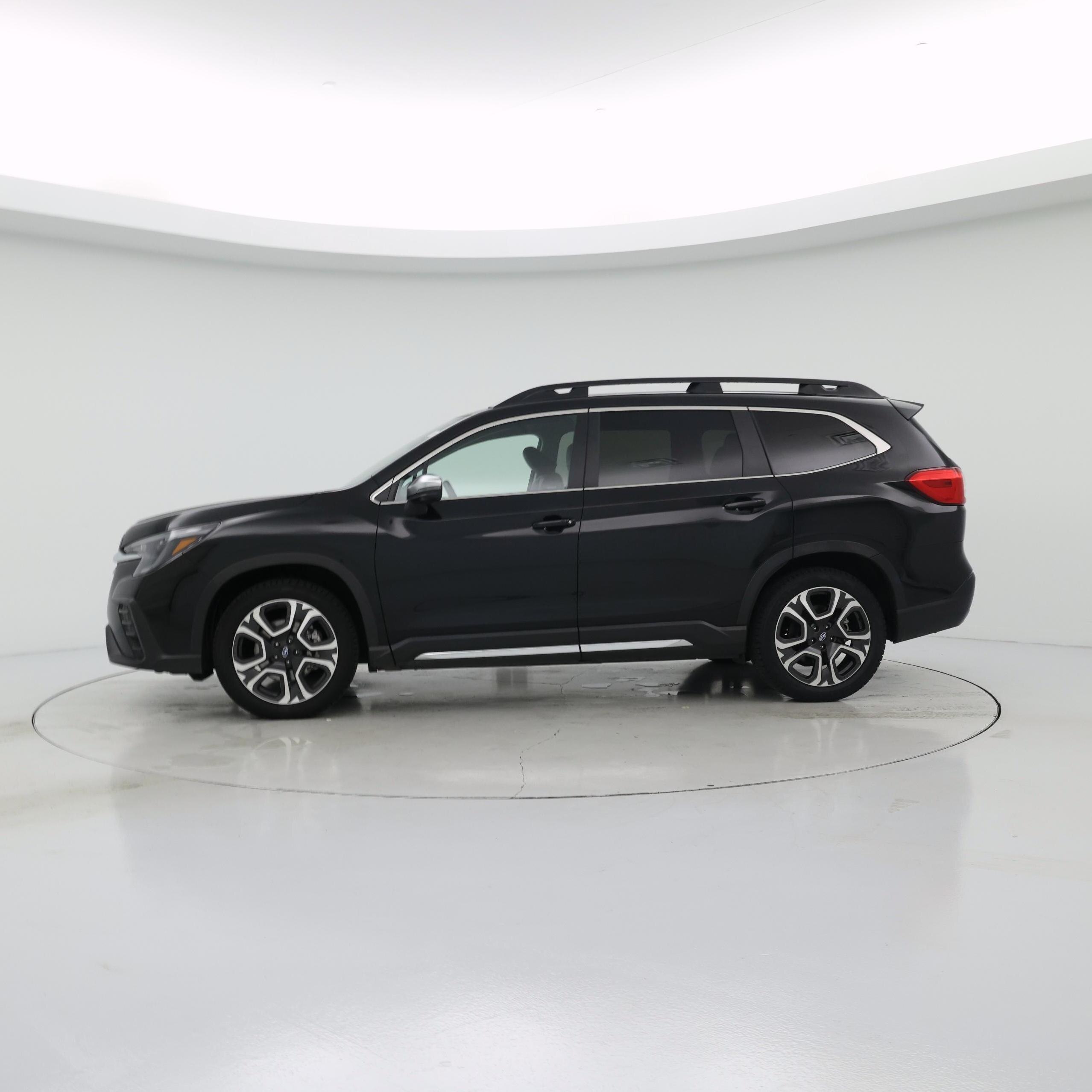 Thumbnail: 2023 Subaru Ascent - 3