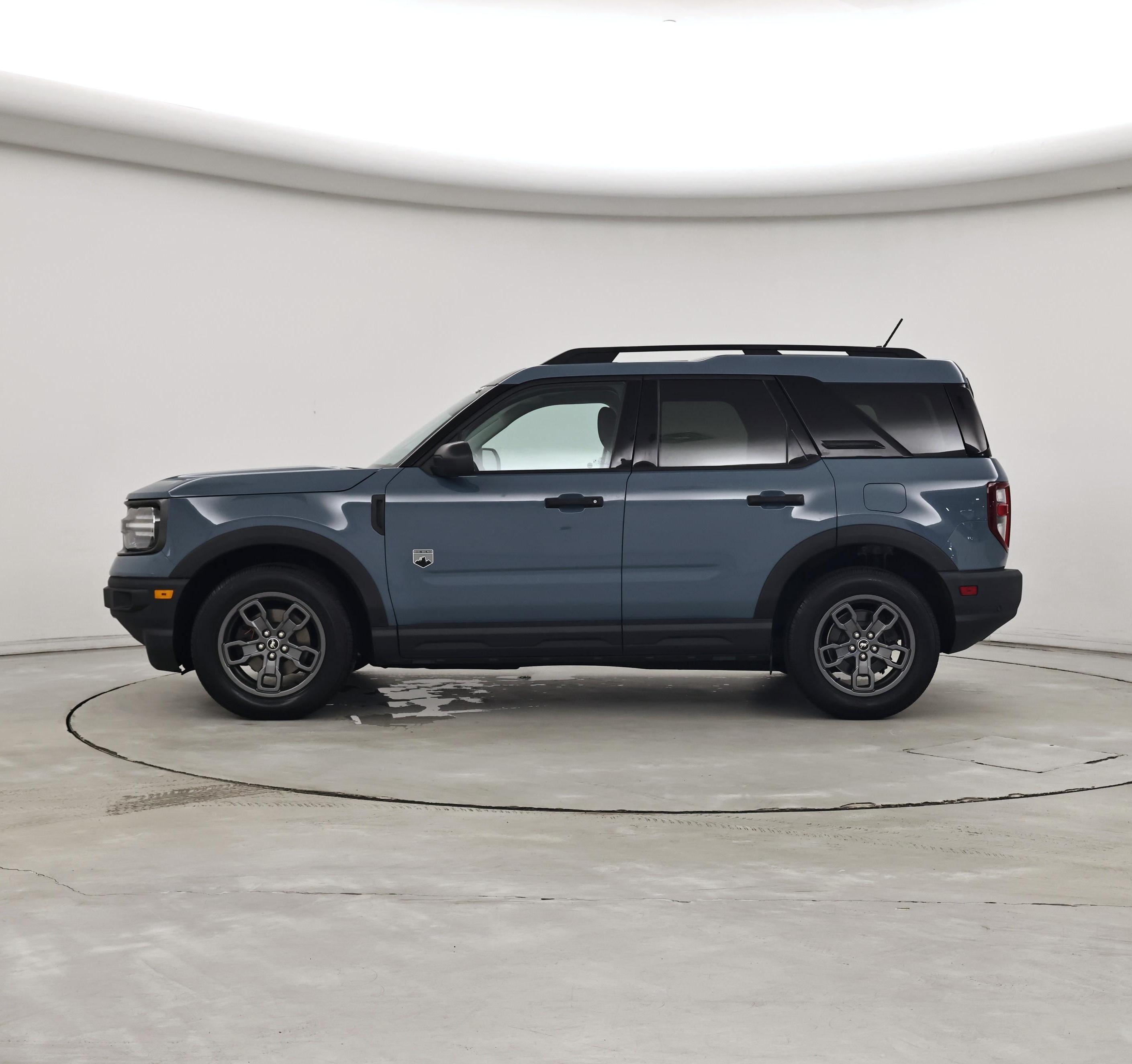 Thumbnail: 2021 Ford Bronco Sport - 3