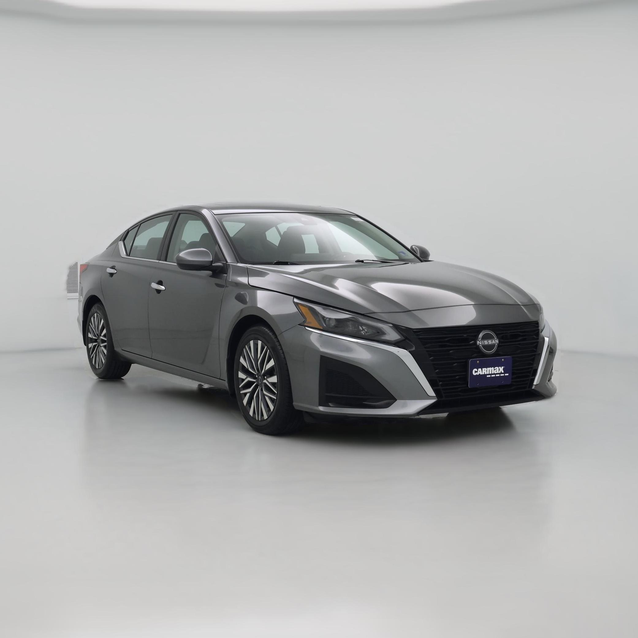 Thumbnail: 2024 Nissan Altima - 1