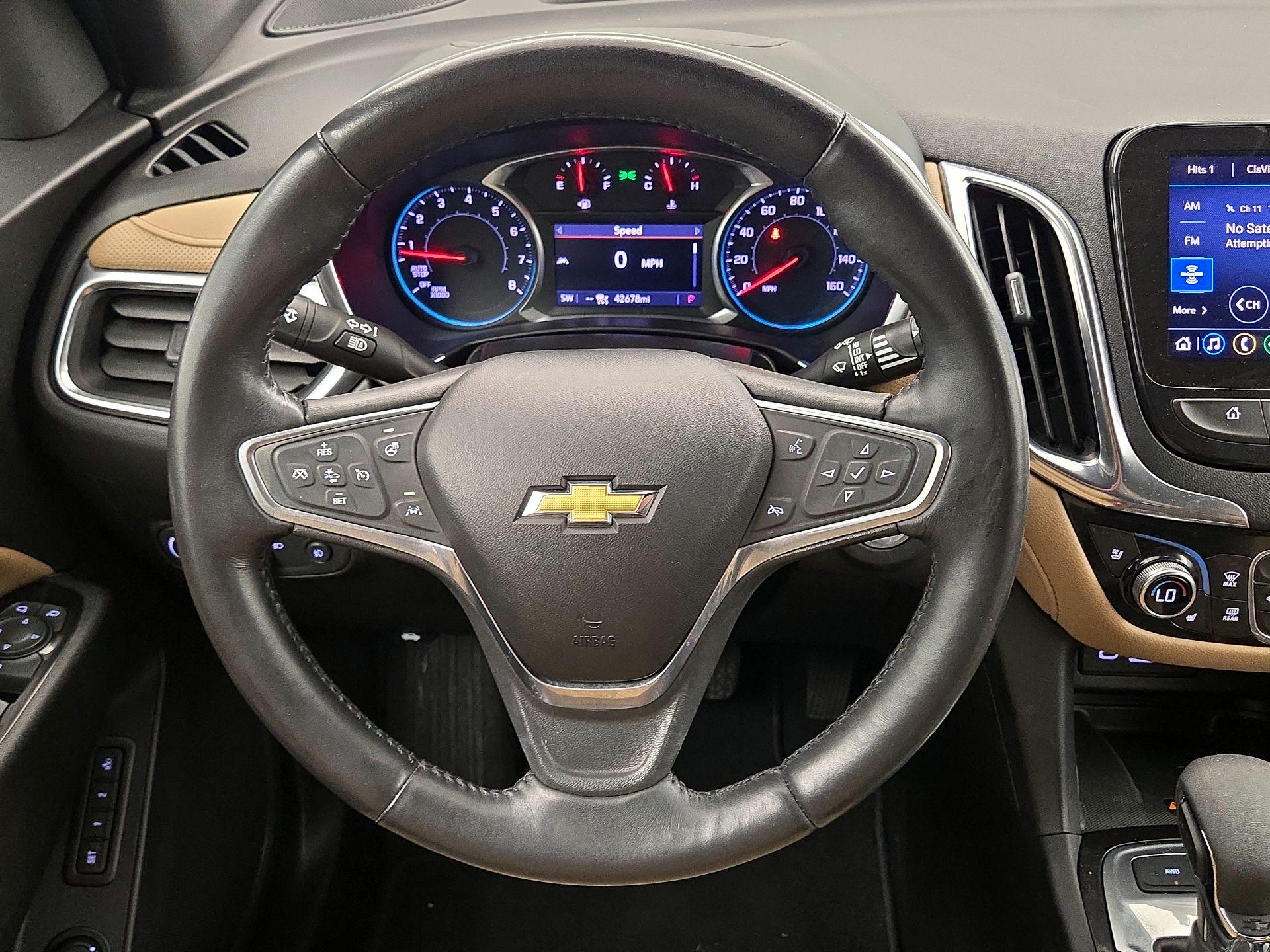 Thumbnail: 2022 Chevrolet Equinox - 10