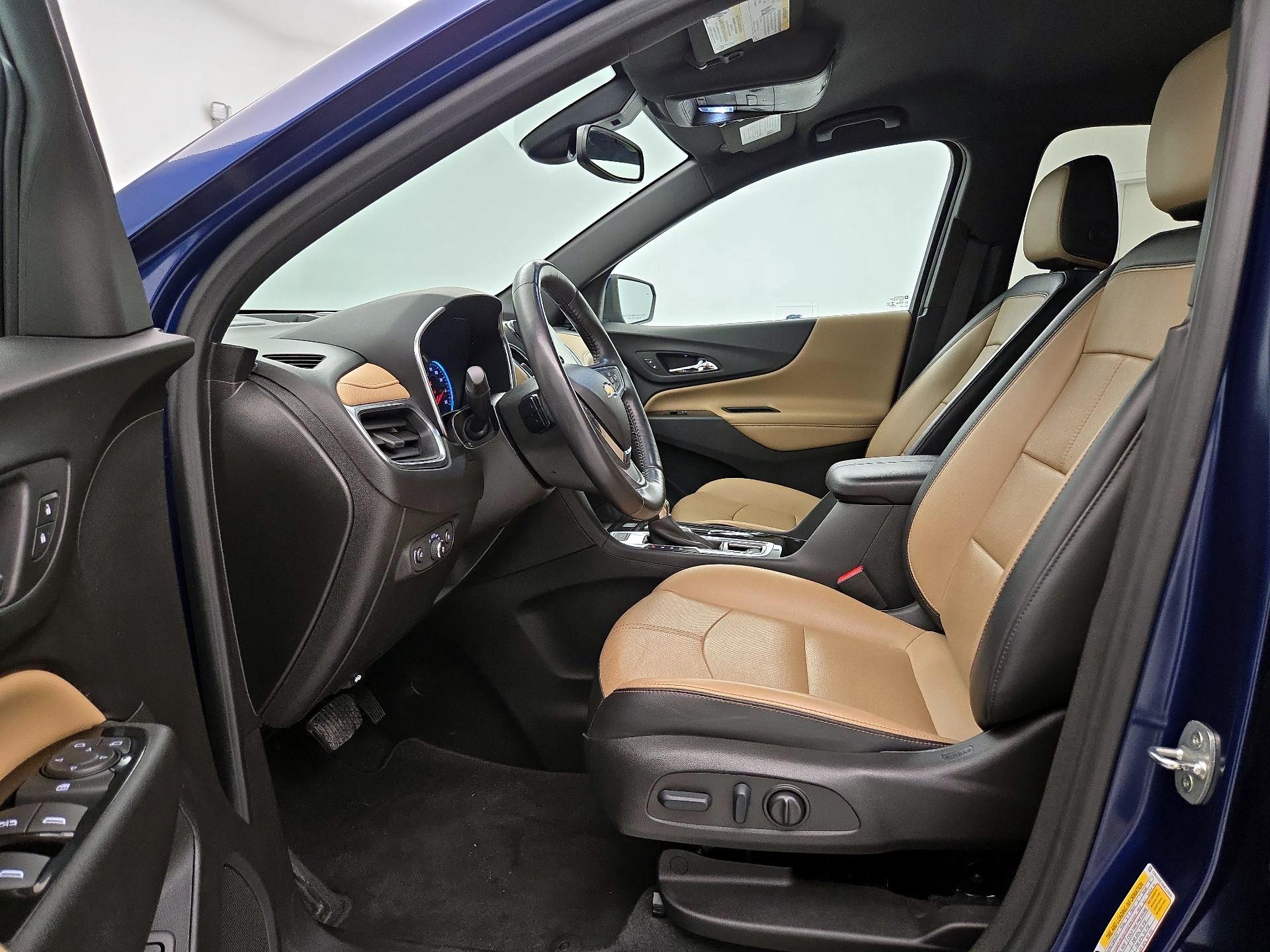 Thumbnail: 2022 Chevrolet Equinox - 11