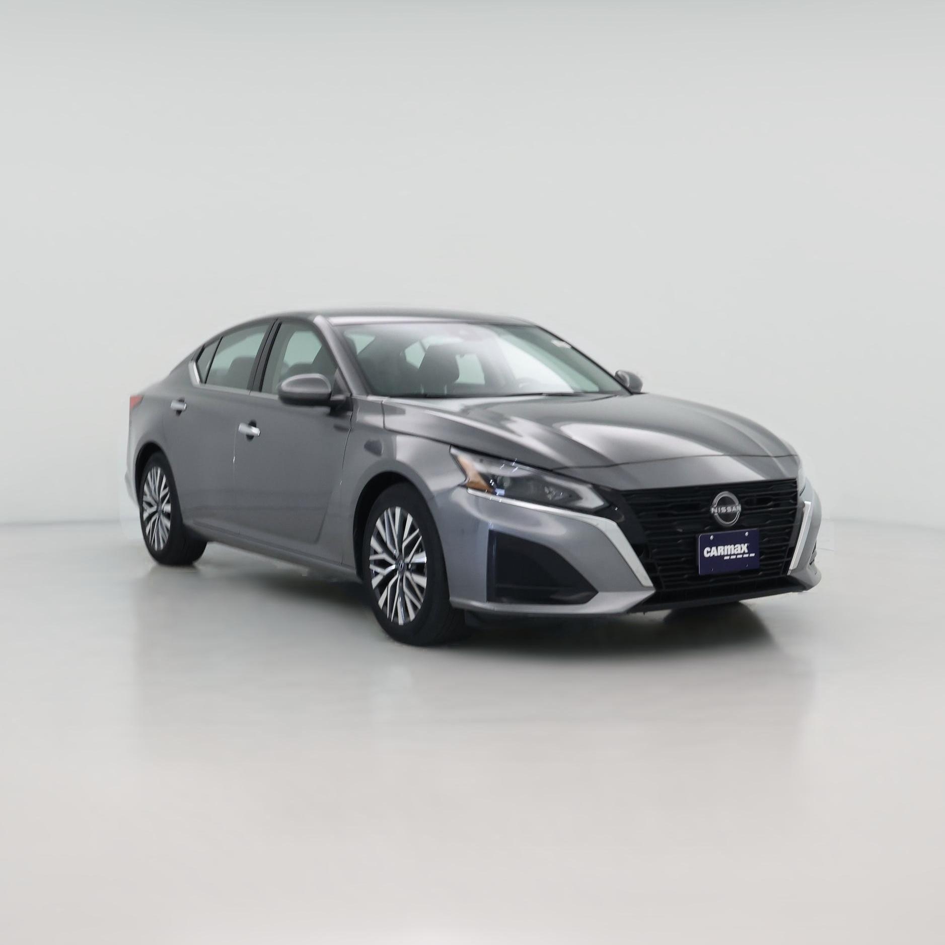 Thumbnail: 2023 Nissan Altima - 1