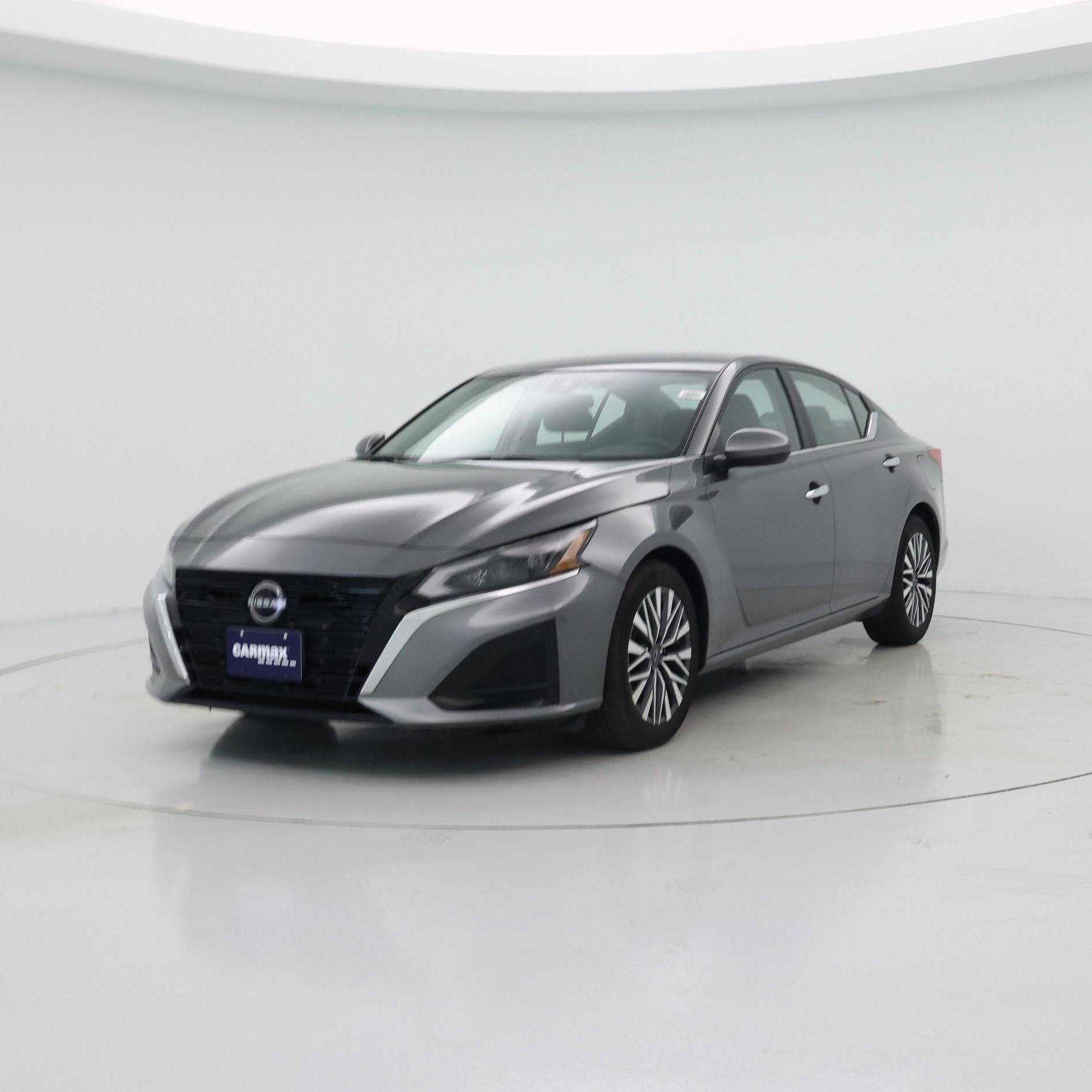 Thumbnail: 2023 Nissan Altima - 4