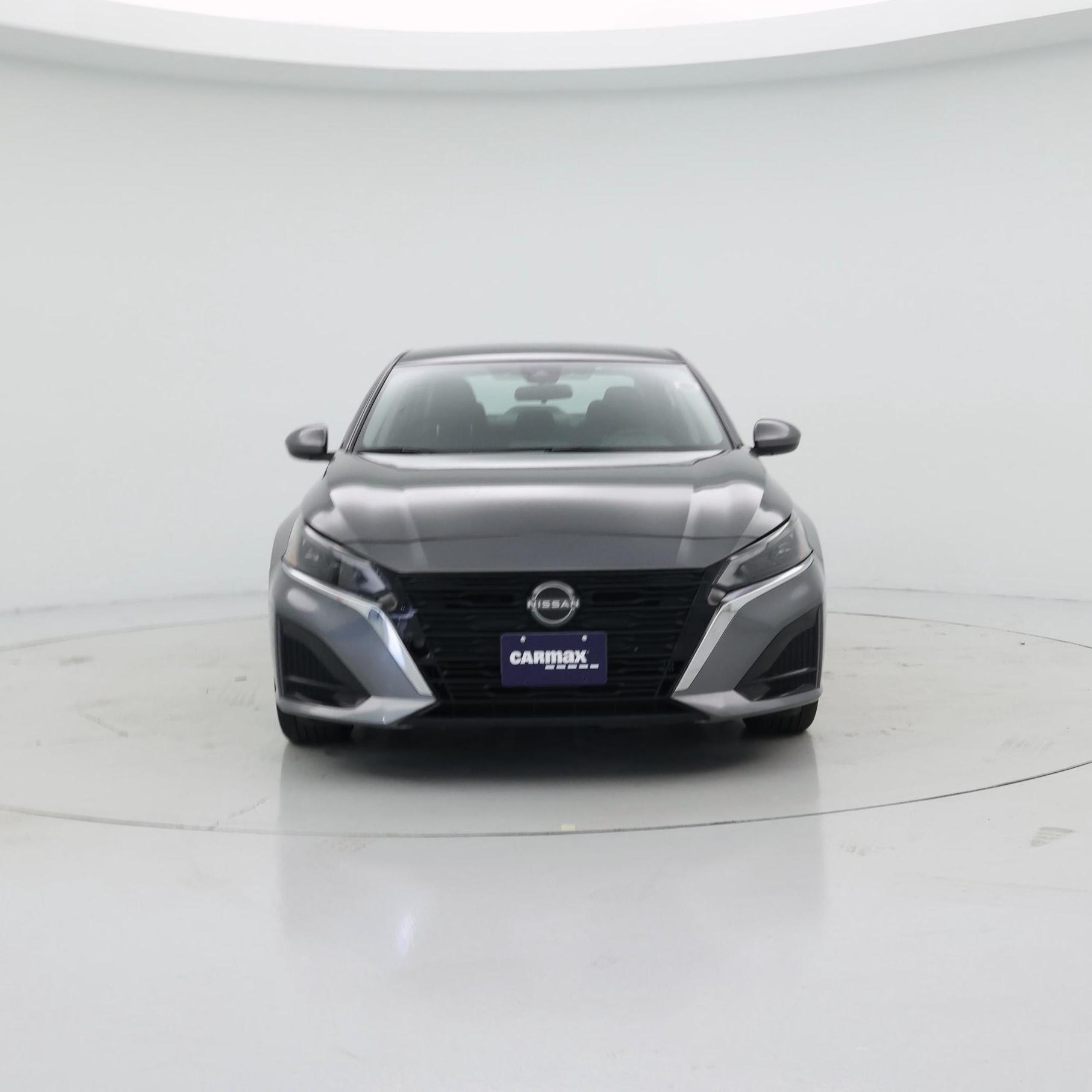 Thumbnail: 2023 Nissan Altima - 5