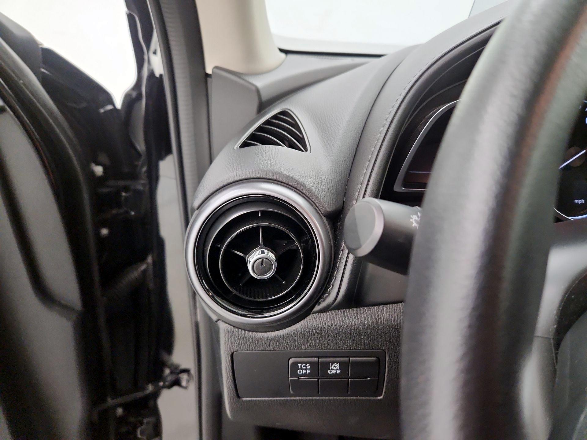 Thumbnail: 2021 Mazda CX-3 - 13