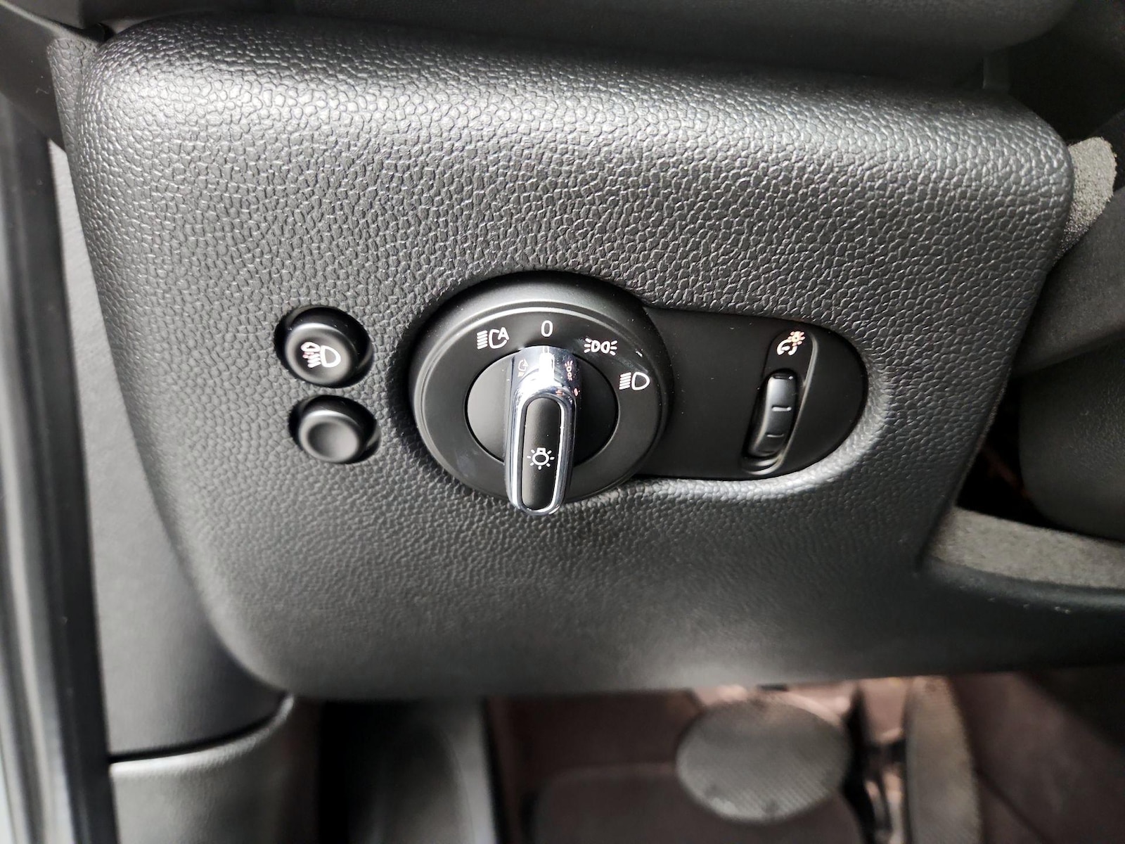 2022 MINI Hardtop 4 Door Base - Photo 14