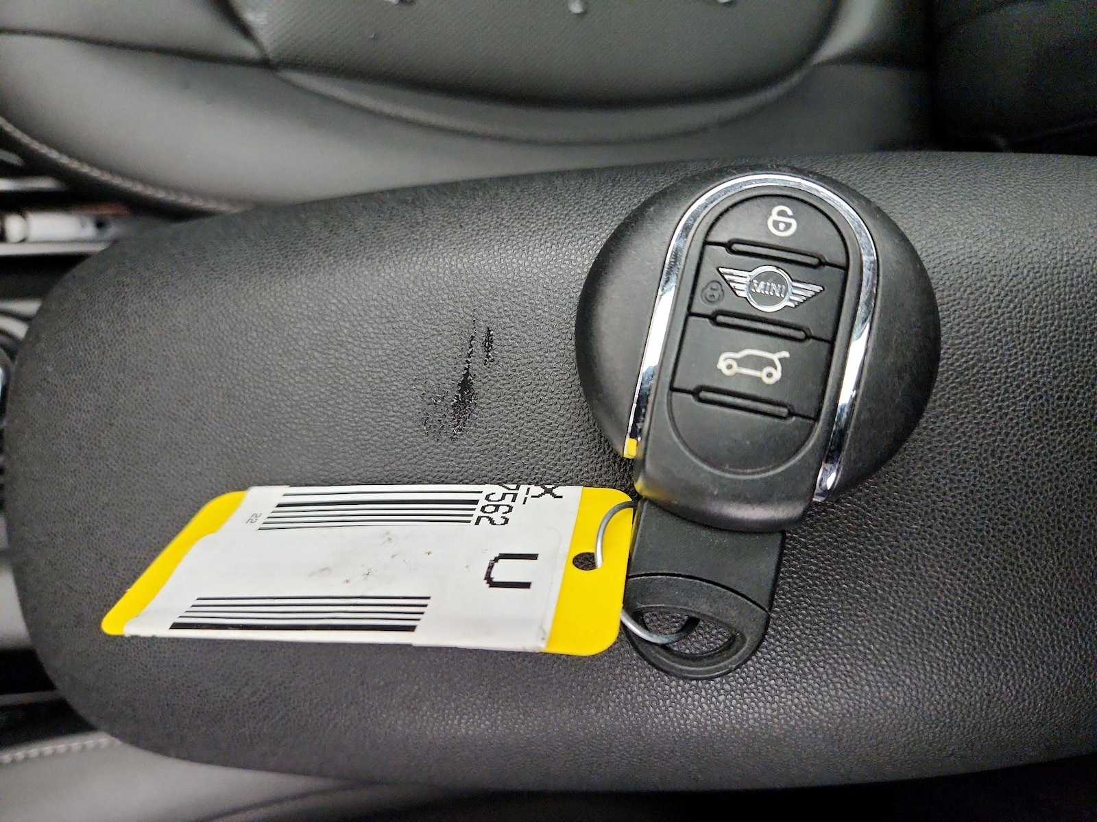 2022 MINI Hardtop 4 Door Base - Photo 24