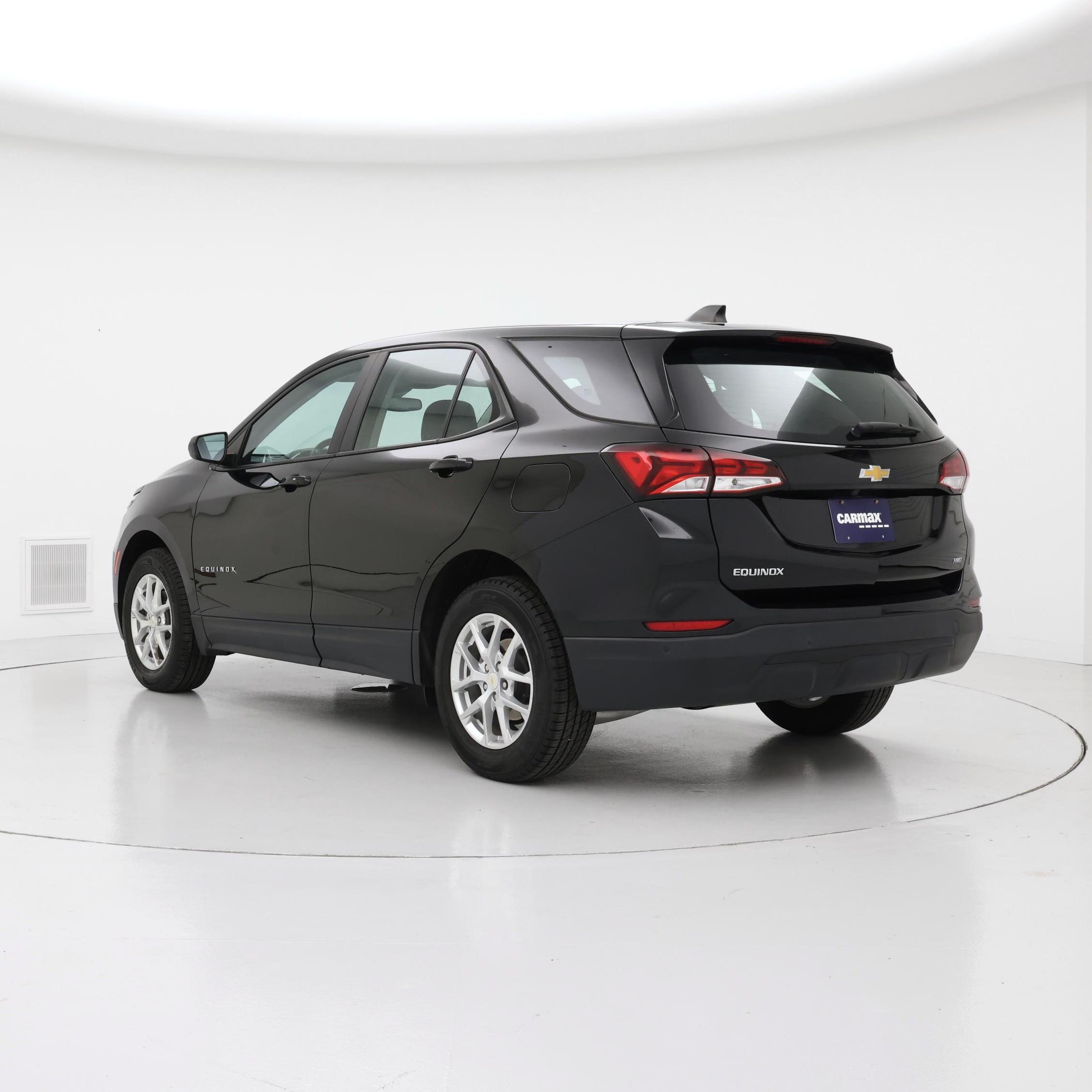 Thumbnail: 2022 Chevrolet Equinox - 2