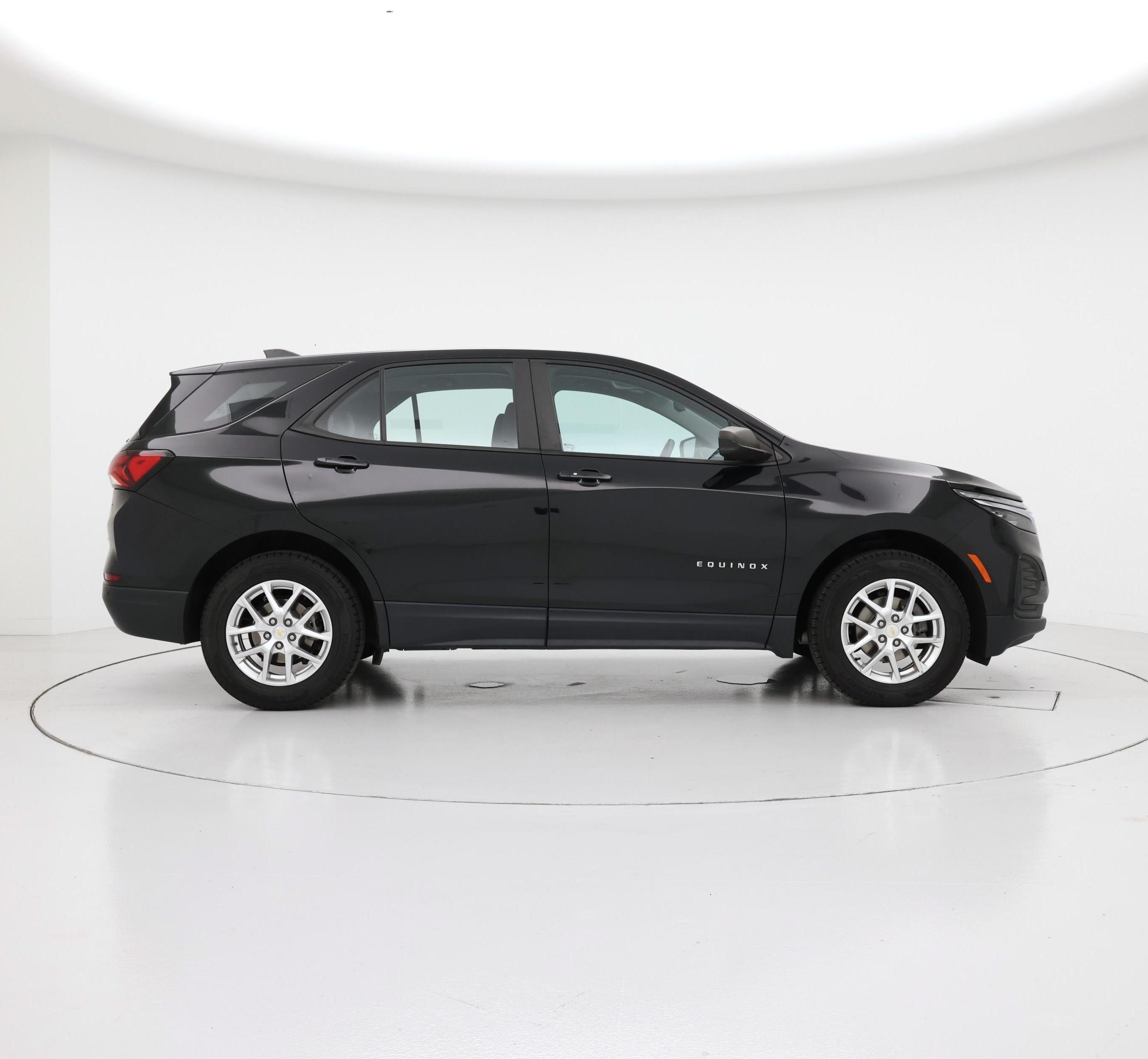 Thumbnail: 2022 Chevrolet Equinox - 7