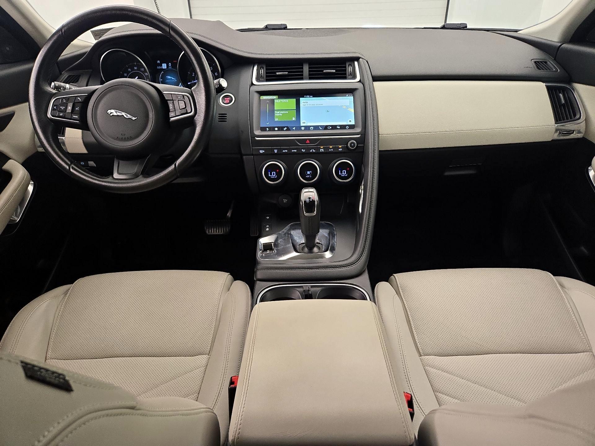 Thumbnail: 2020 Jaguar E-Pace - 9