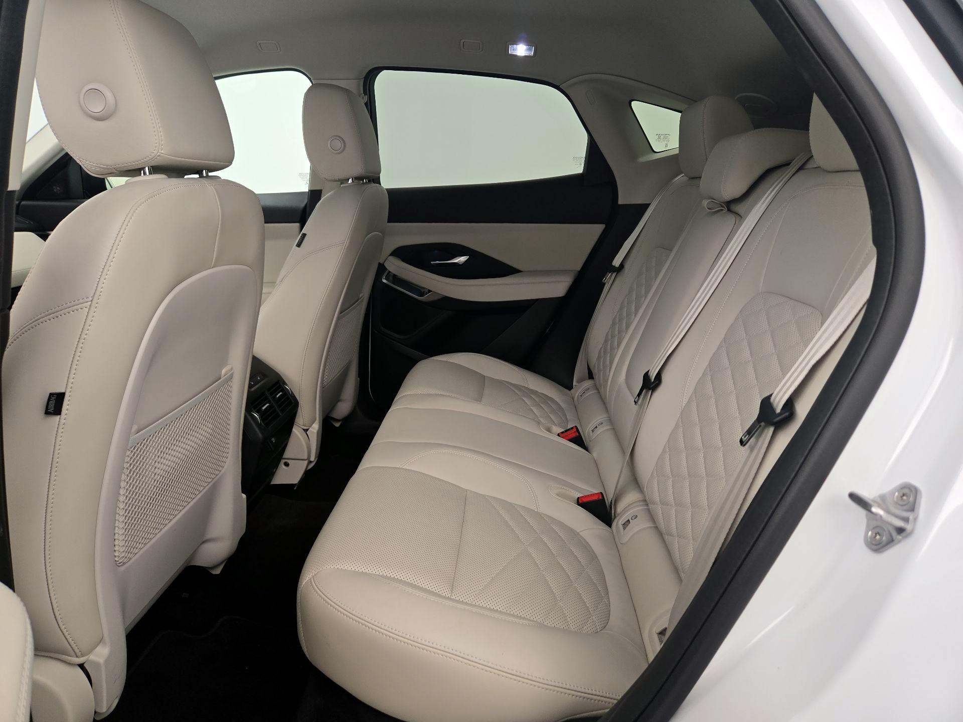 Thumbnail: 2020 Jaguar E-Pace - 20