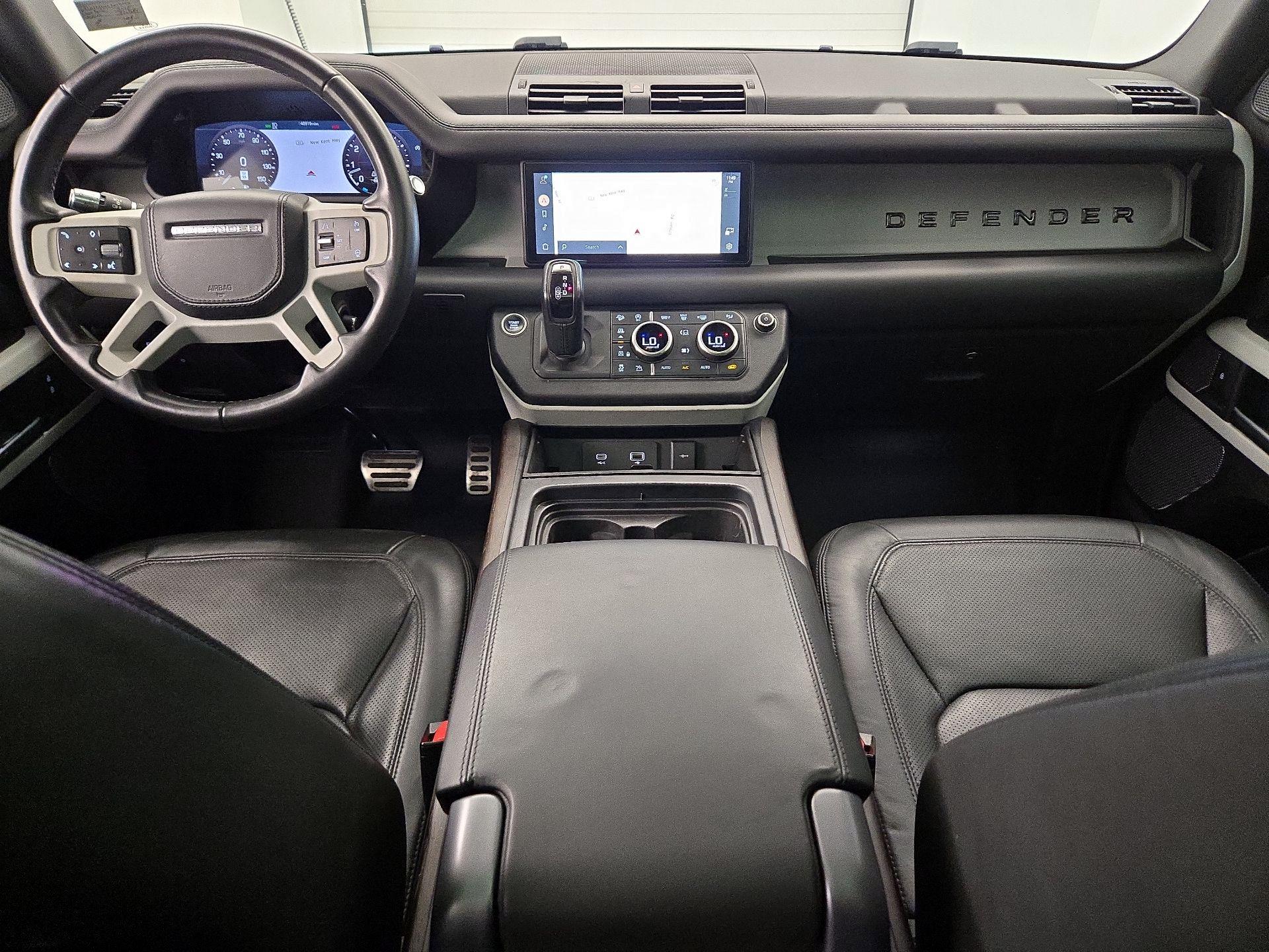Thumbnail: 2020 Land Rover Defender - 9