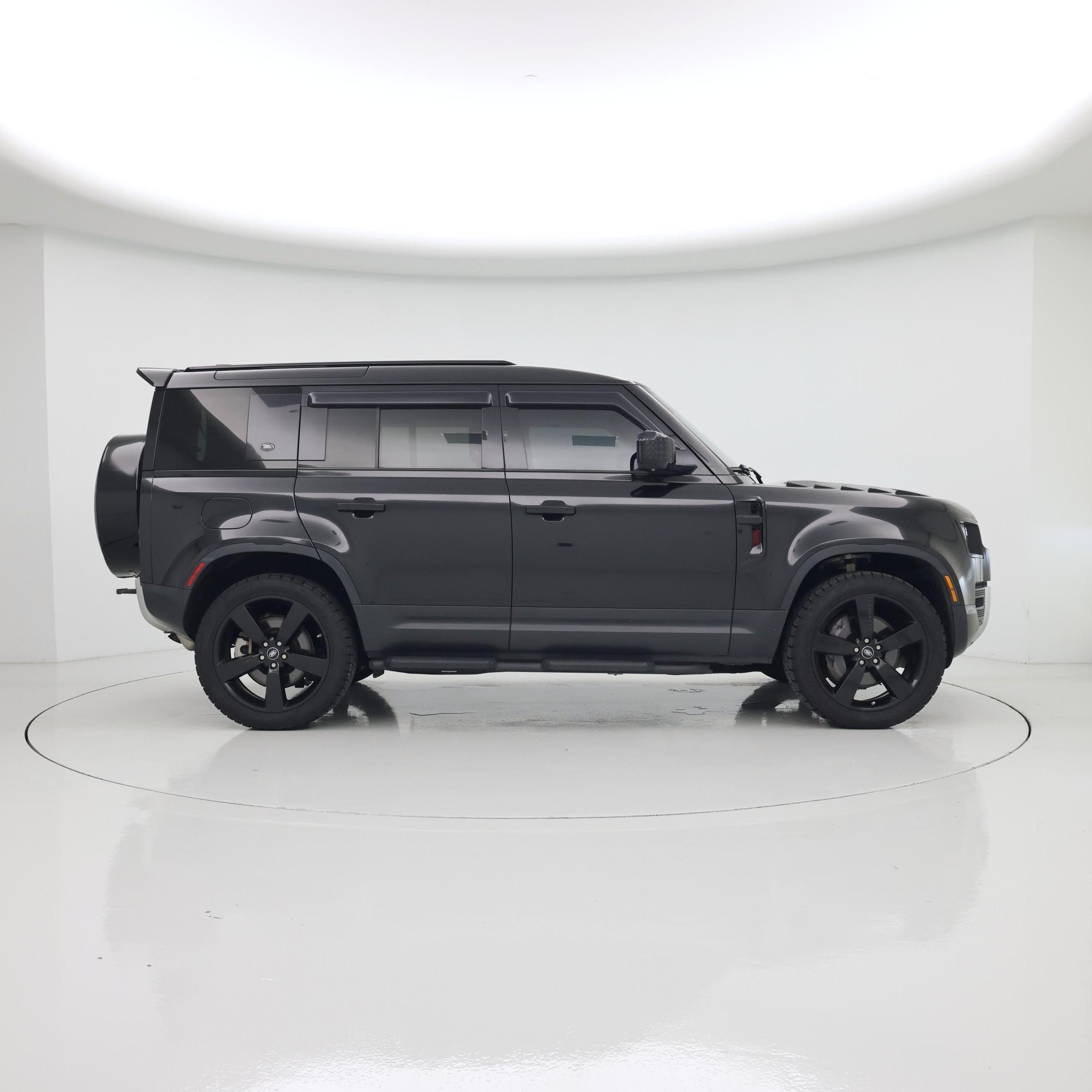 Thumbnail: 2020 Land Rover Defender - 7