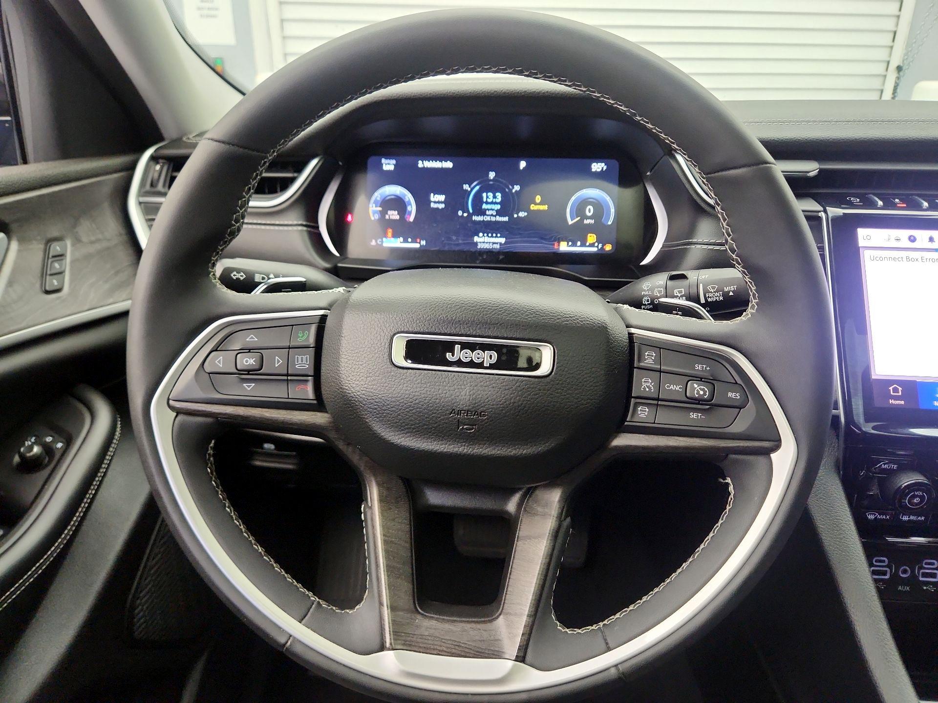 Thumbnail: 2023 Jeep Grand Cherokee L - 10